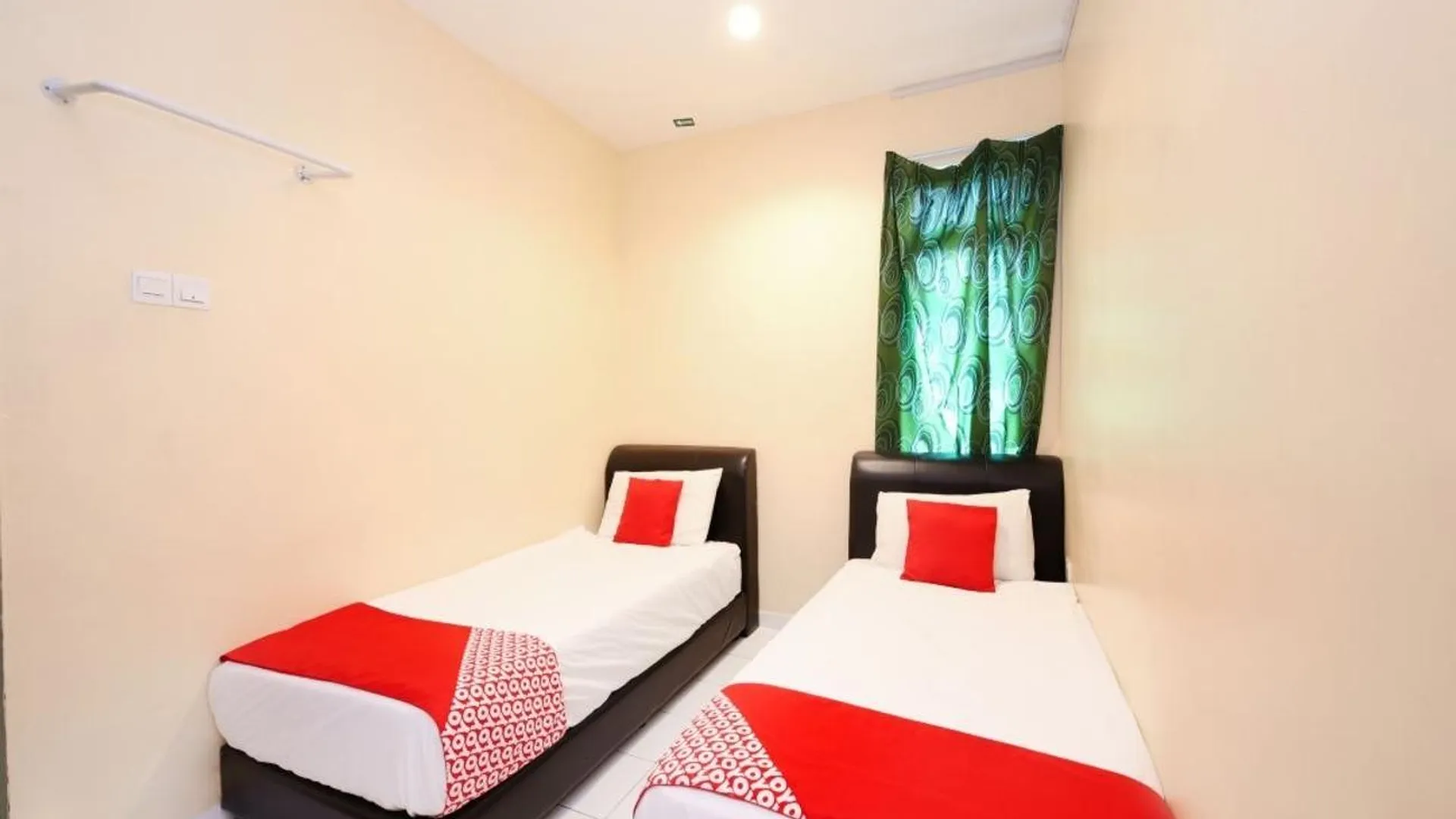 고펭 Hotel Iskandar By Secoms 3성급 호텔 스위트룸