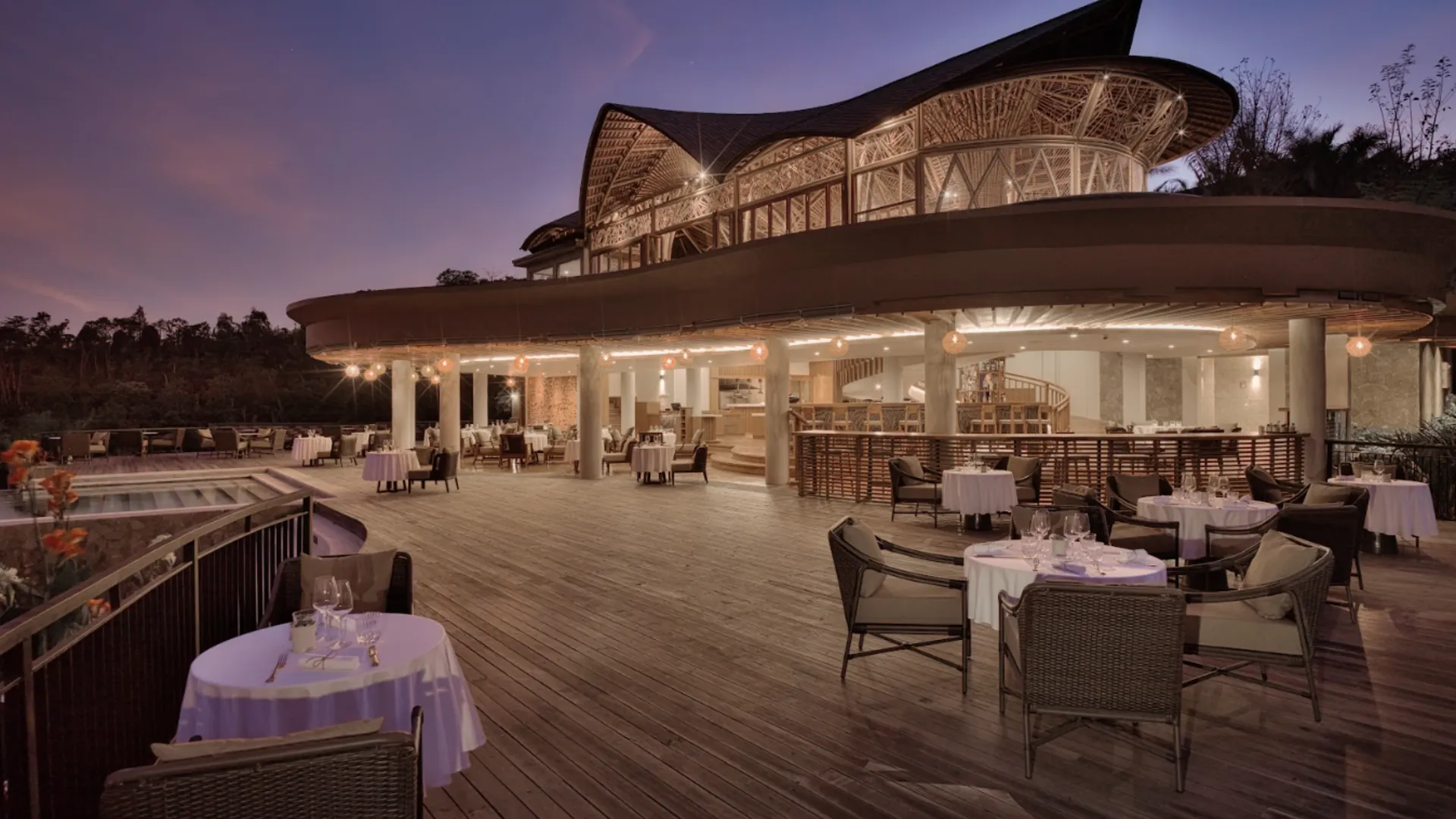 발리 엘리베이트 발리 5성급 호텔 스위트룸