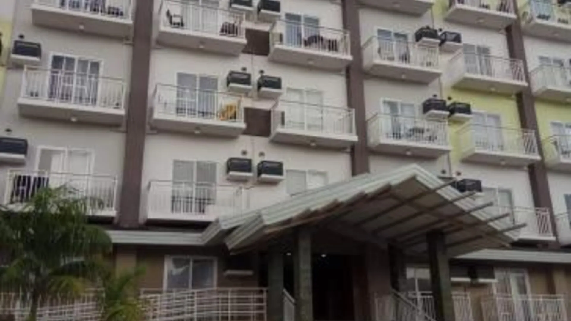 세부 Comfy condo unit 5mins from Mactan Airport+Netflix 4성급 싱글룸 수영장