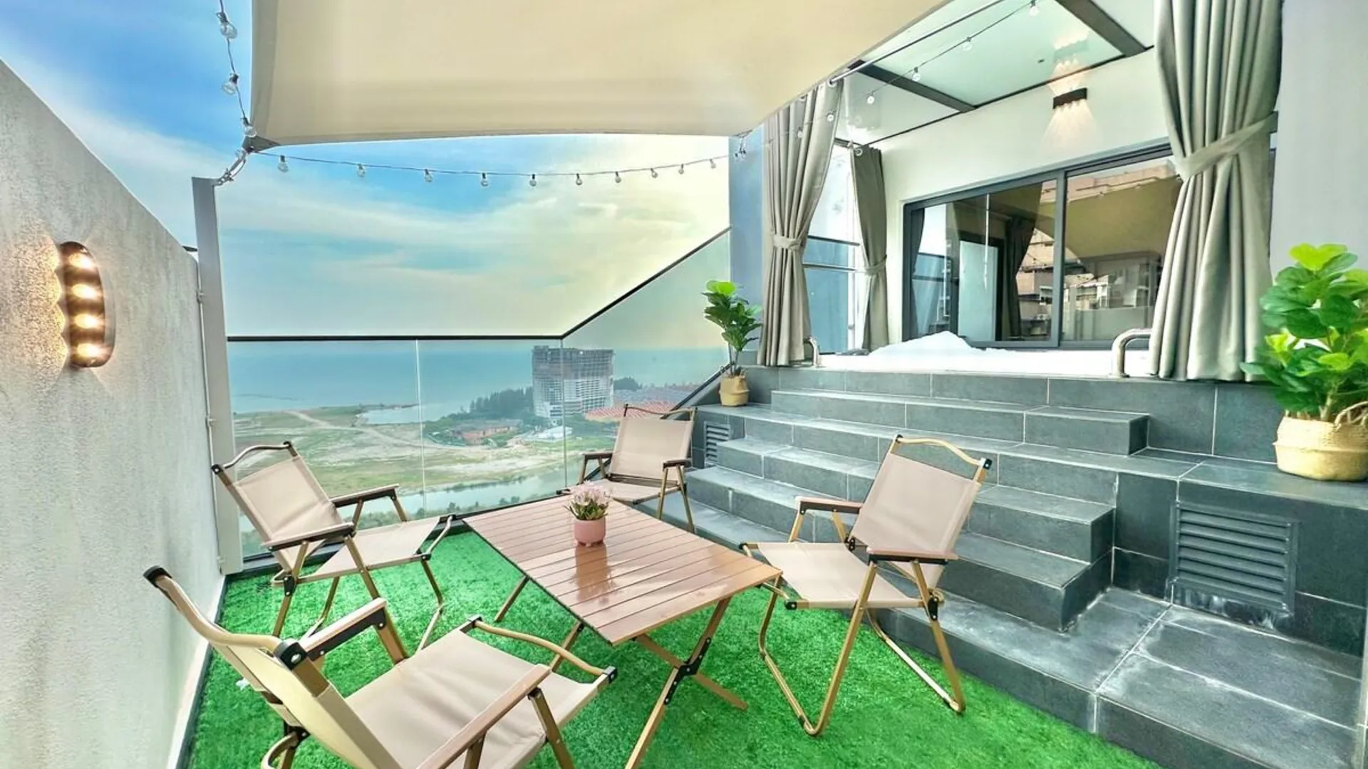 말라카 멜라카 라야의 아파트먼트 (86m², 침실 1개, 프라이빗 욕실 1개) 4성급 싱글룸 레스토랑