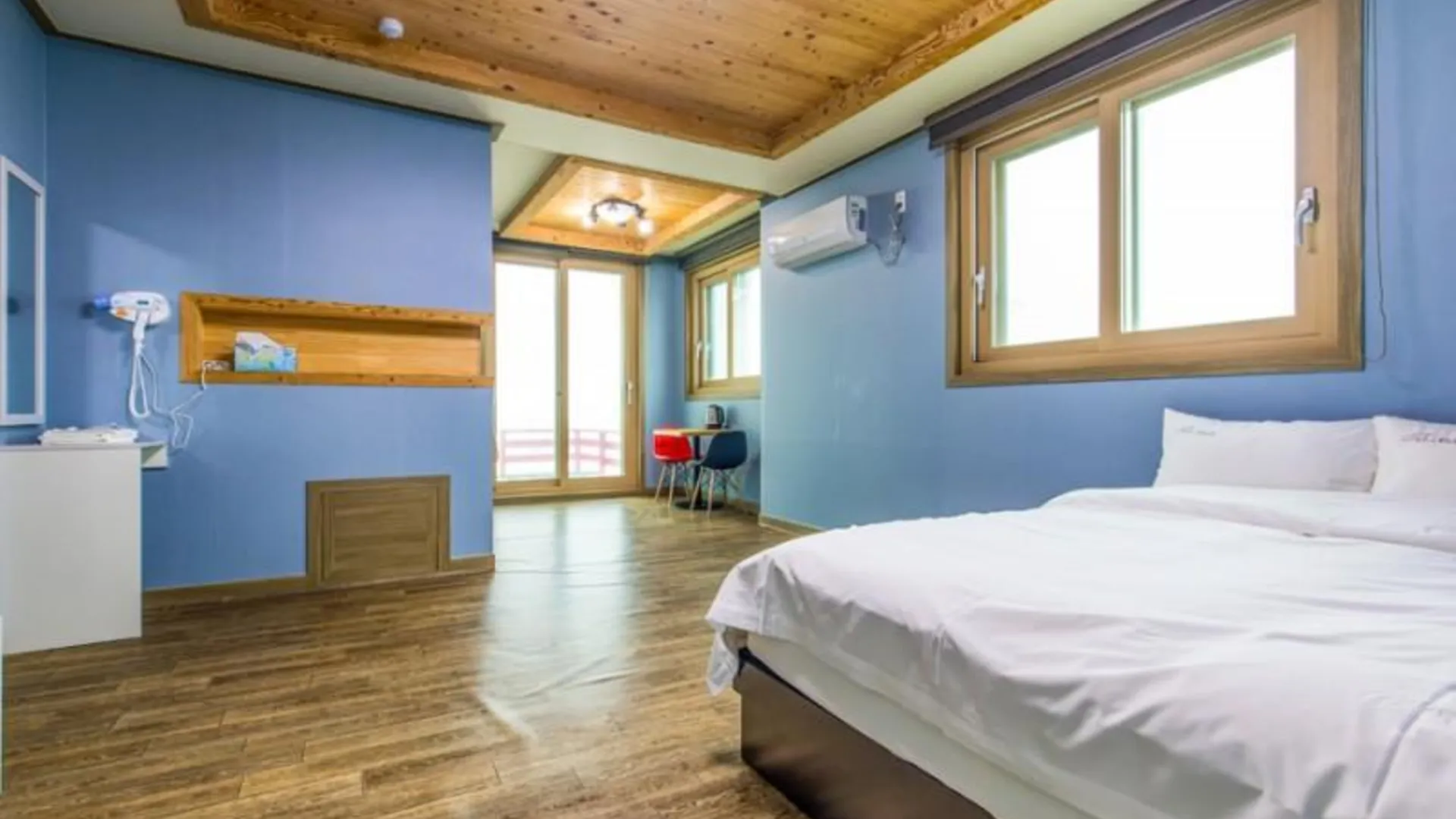 강릉 강릉 씨앤블루펜션 2성급 게스트하우스 스위트룸