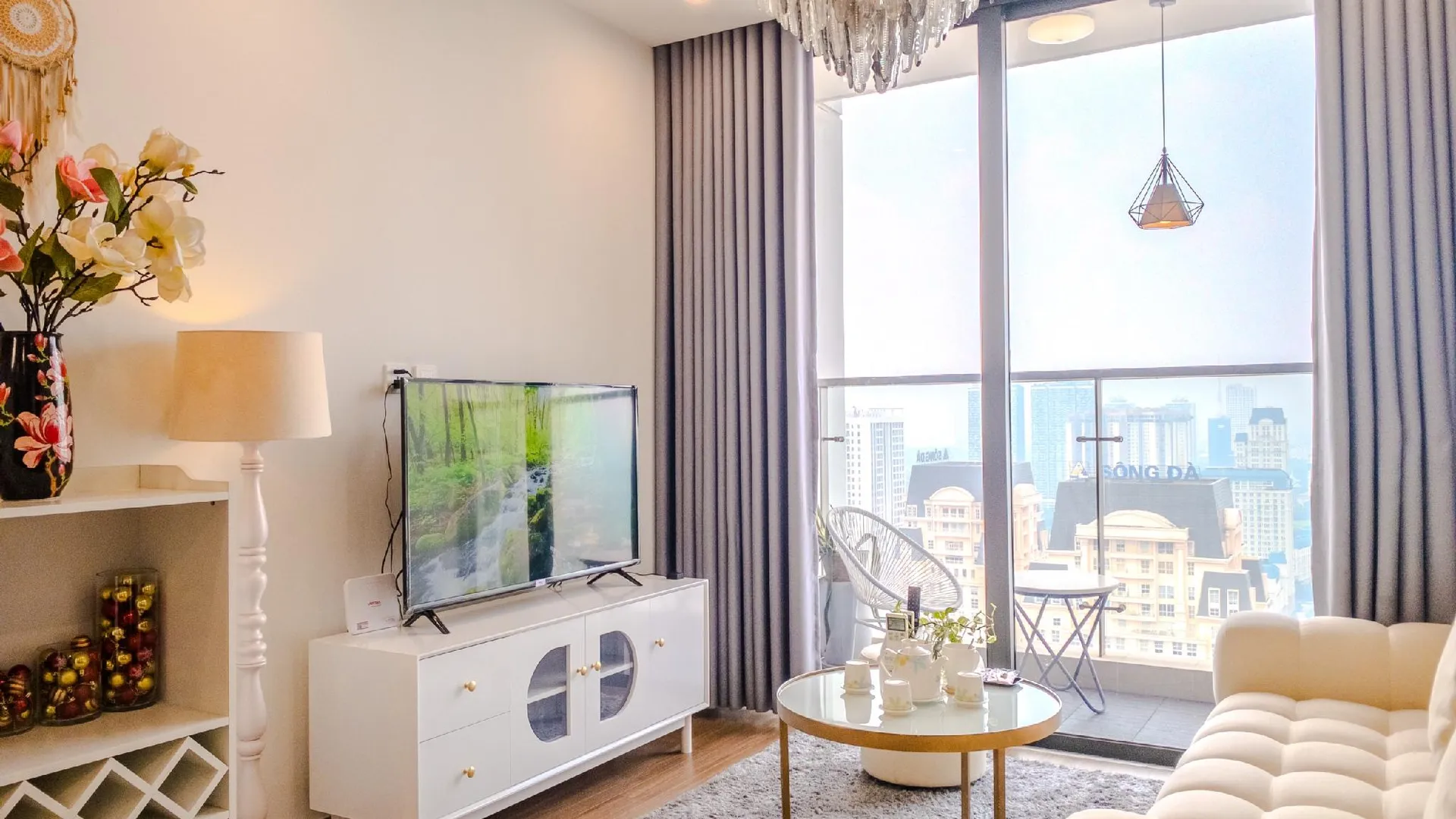 하노이 빈홈스 스카이레이크 - 사우스 랜드 5성급 호텔 스위트룸