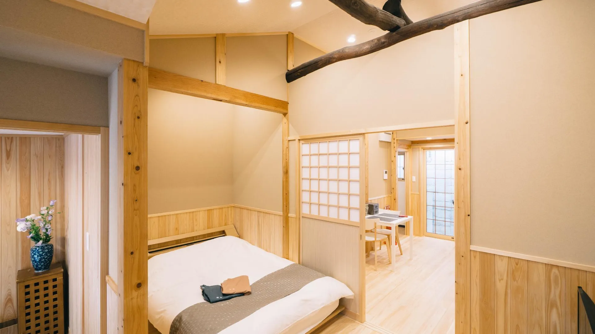 교토 가와라마치의 프라이빗 하우스 (30m², 침실 1개, 프라이빗 욕실 1개) 3성급 게스트하우스 스위트룸