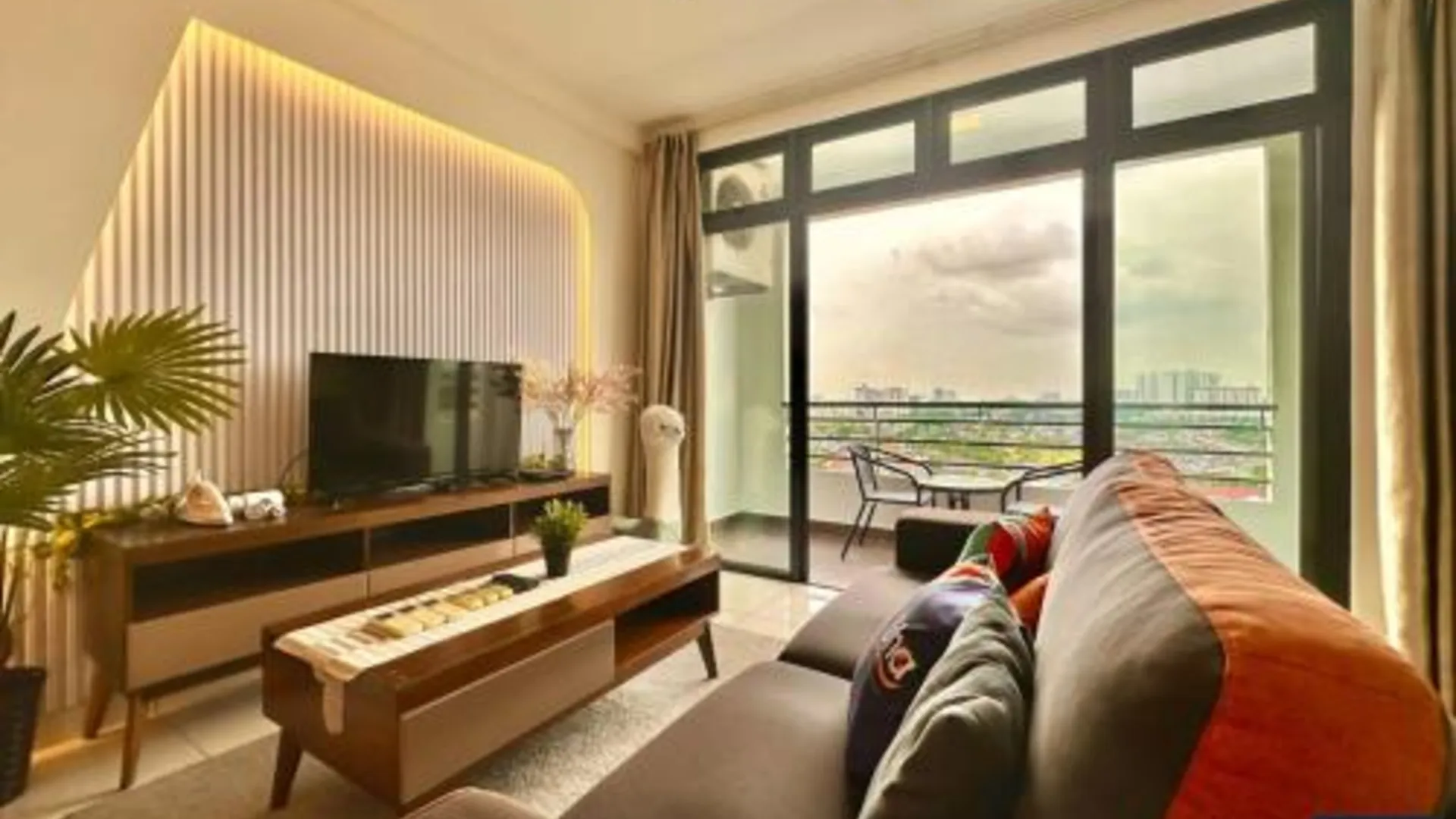 조호바루 / 조호르바루 테브라우의 아파트먼트 (1200m², 침실 3개, 프라이빗 욕실 2개) 4성급 게스트하우스 스위트룸