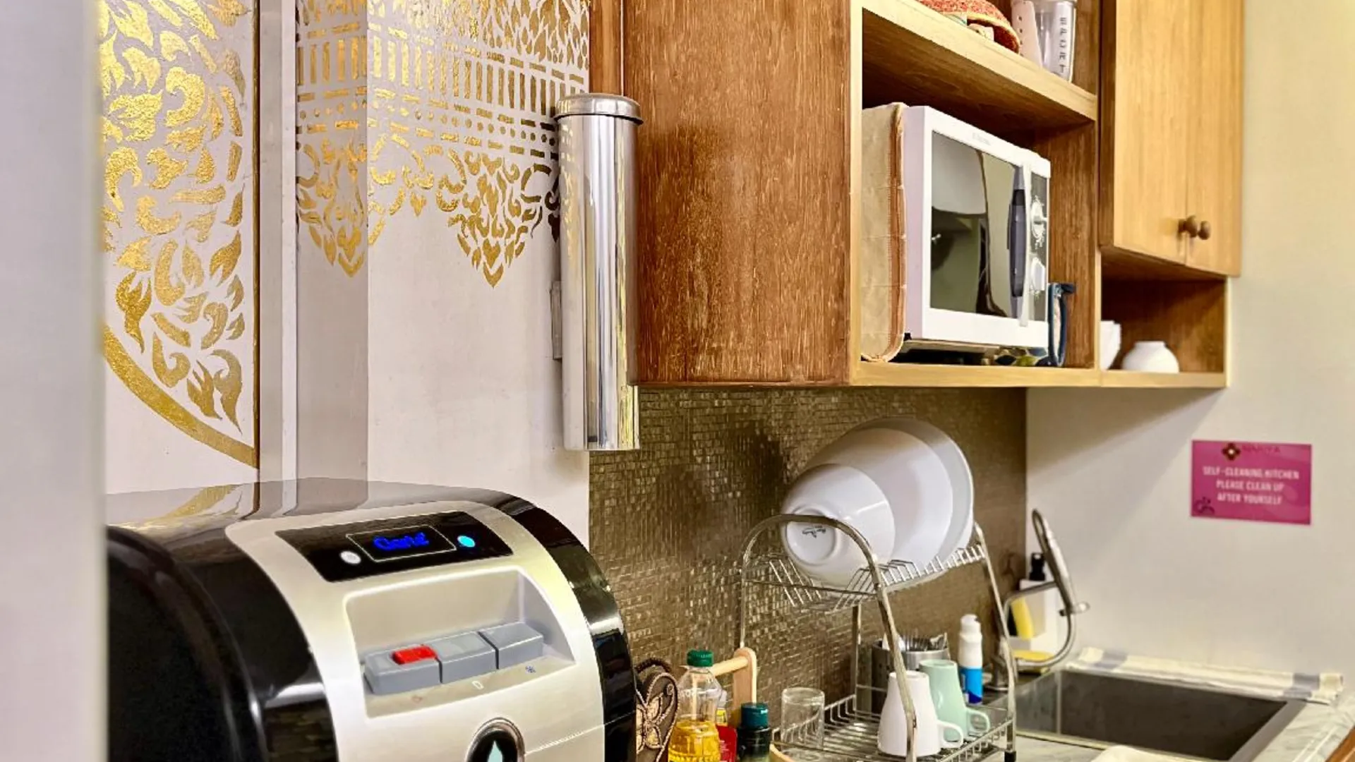 방콕 마리야 레이디 호스텔 수완나품 에어포트 2성급 호텔 객실