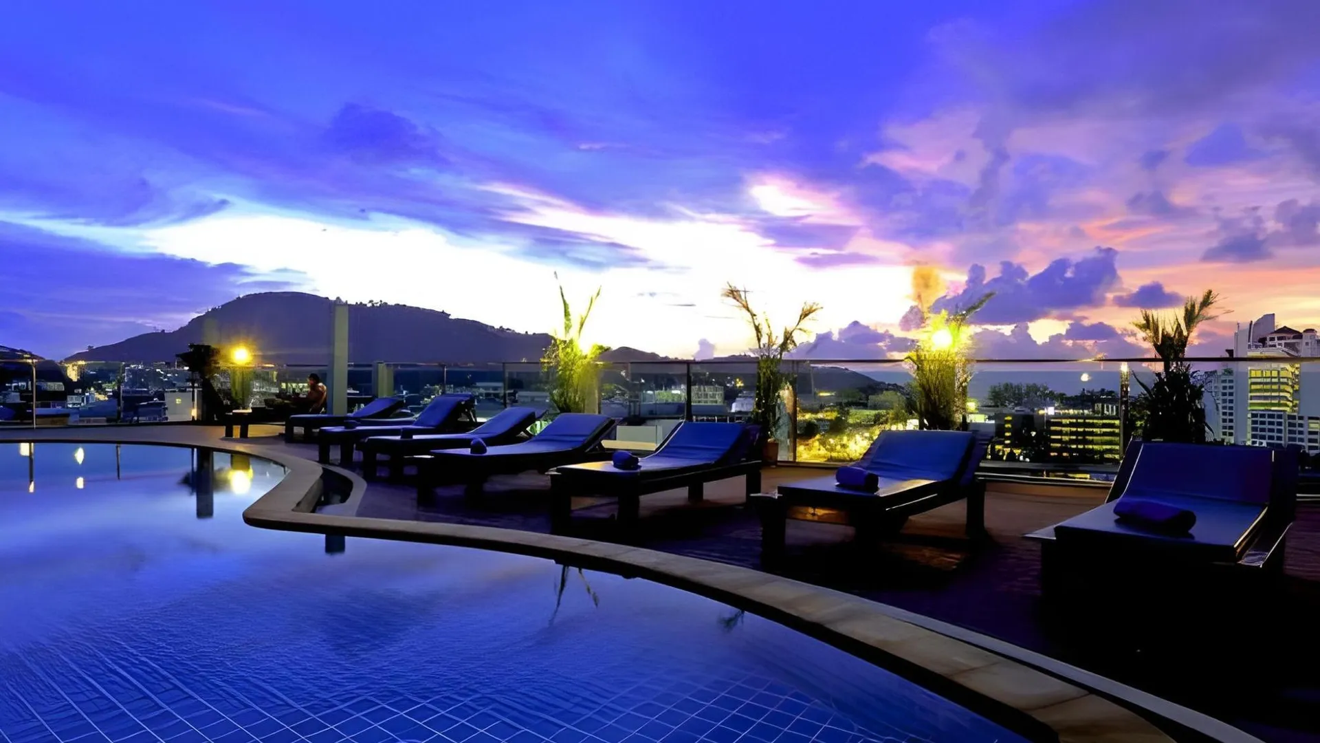 푸켓 애드 플러스 호텔 앤 스파 3성급 호텔 객실