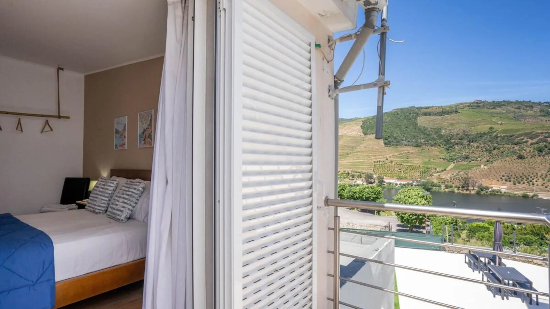 아마마 폴고사의 프라이빗 하우스 (m², 침실 2개, 프라이빗 욕실 2개) 3성급 게스트하우스 로비