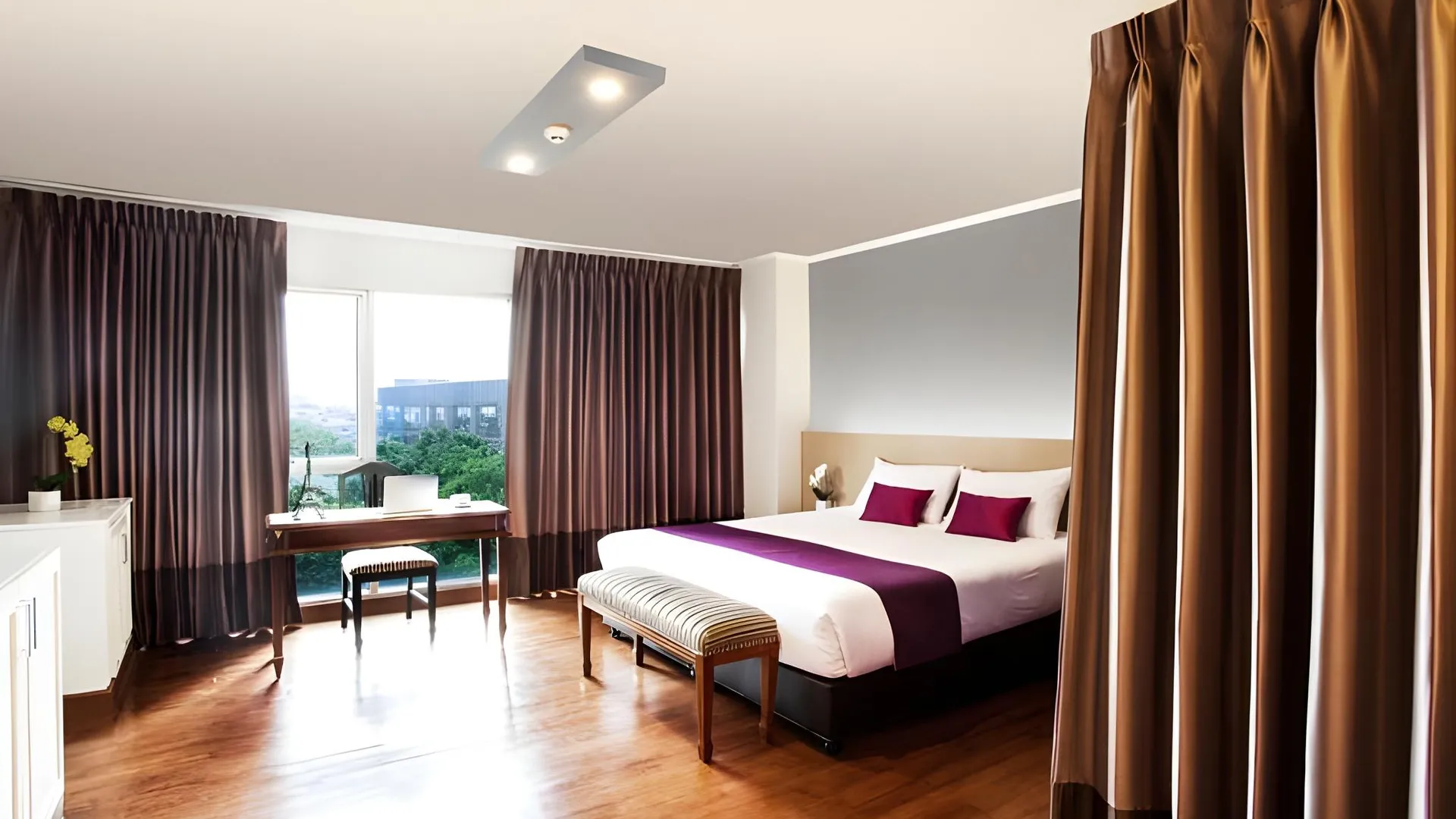 방콕 더 스텝 사톤 3성급 호텔 전망