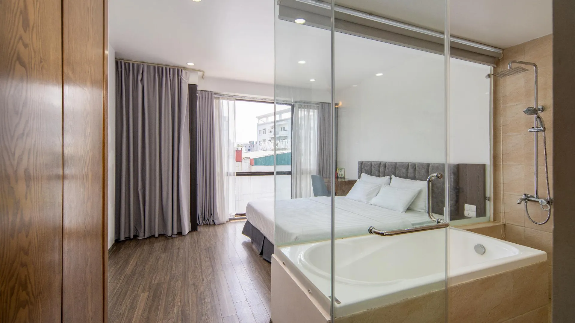 하노이 그란다 호텔 앤 아파트먼트 3성급 호텔 전망