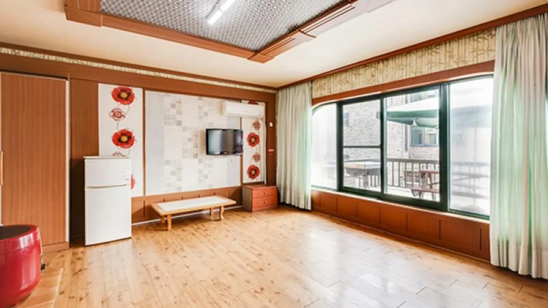 인천 강화도 솔밭펜션 2성급 게스트하우스 스위트룸