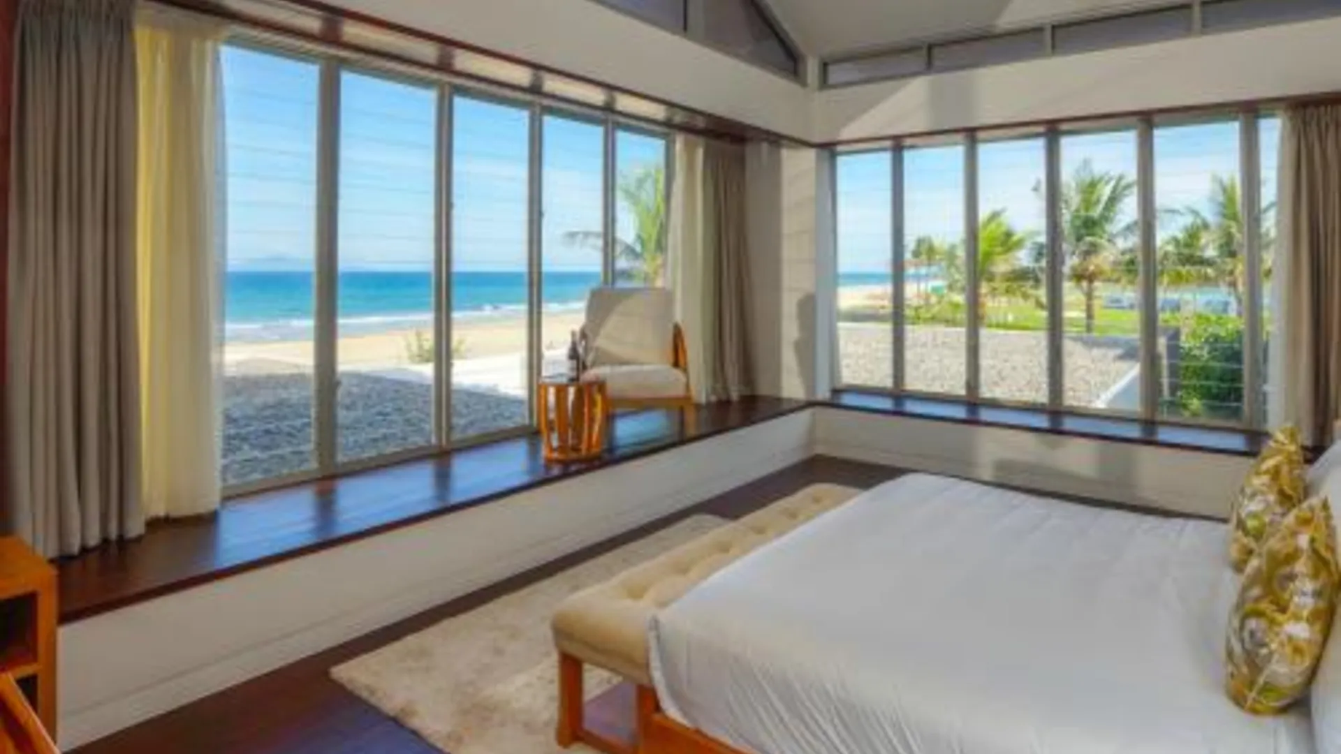 다낭 디 오션 빌라스 (매니지드 바이 디 오션 리조트) 5성급 호텔 스위트룸