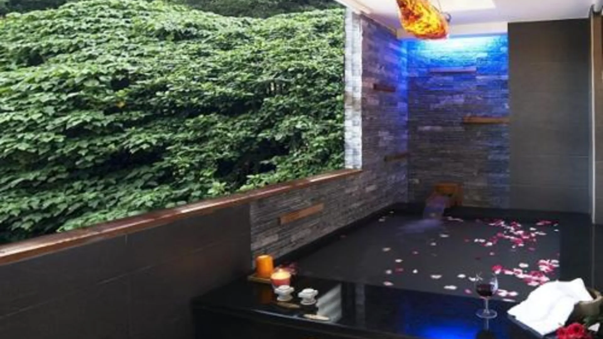 타이베이 골든 핫 스프링 호텔 4성급 호텔 수영장