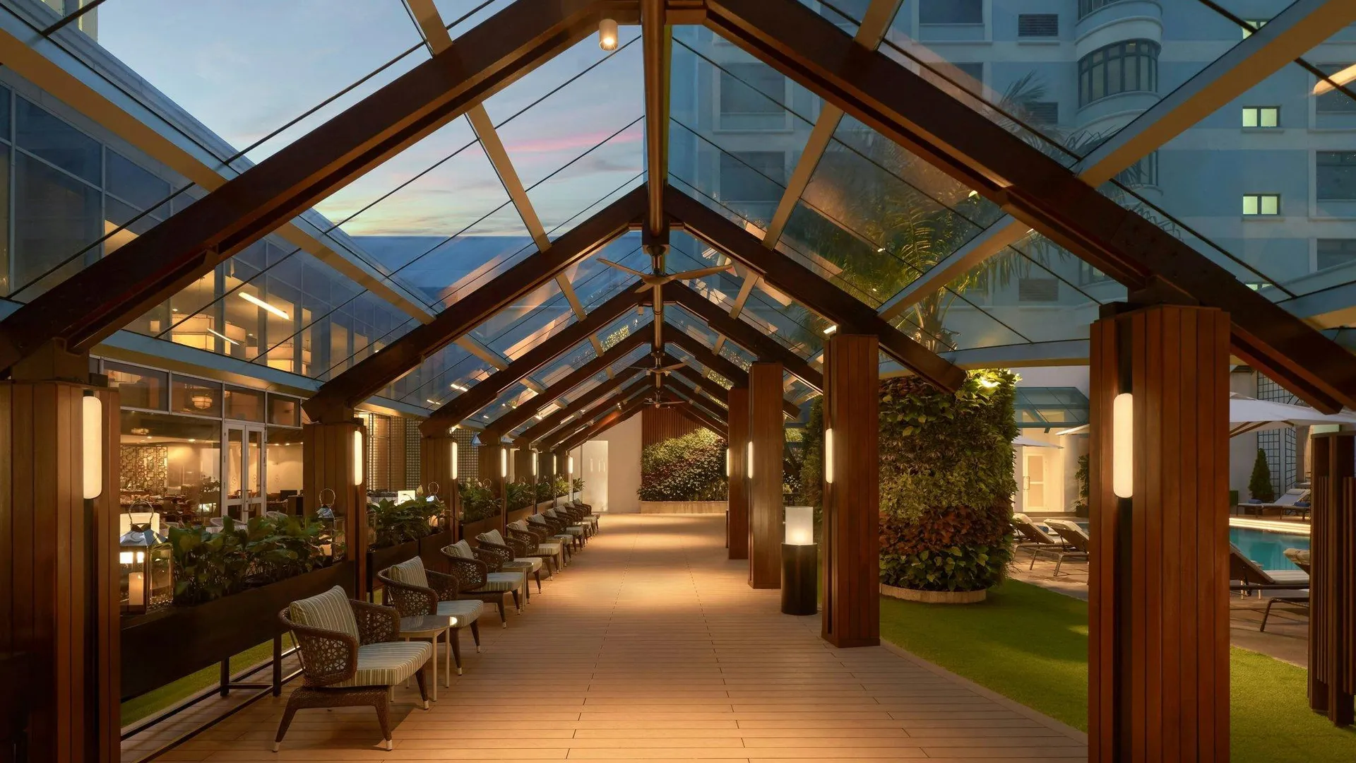 호치민 쉐라톤 사이공 그랜드 오페라 호텔 5성급 호텔 로비