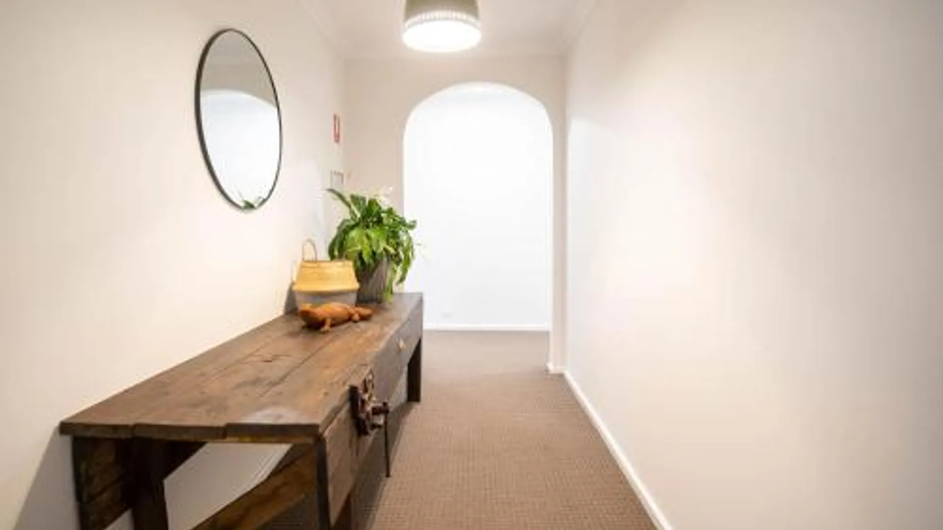 쿠달 The Platypus Accommodation & Cafe 호텔 외관