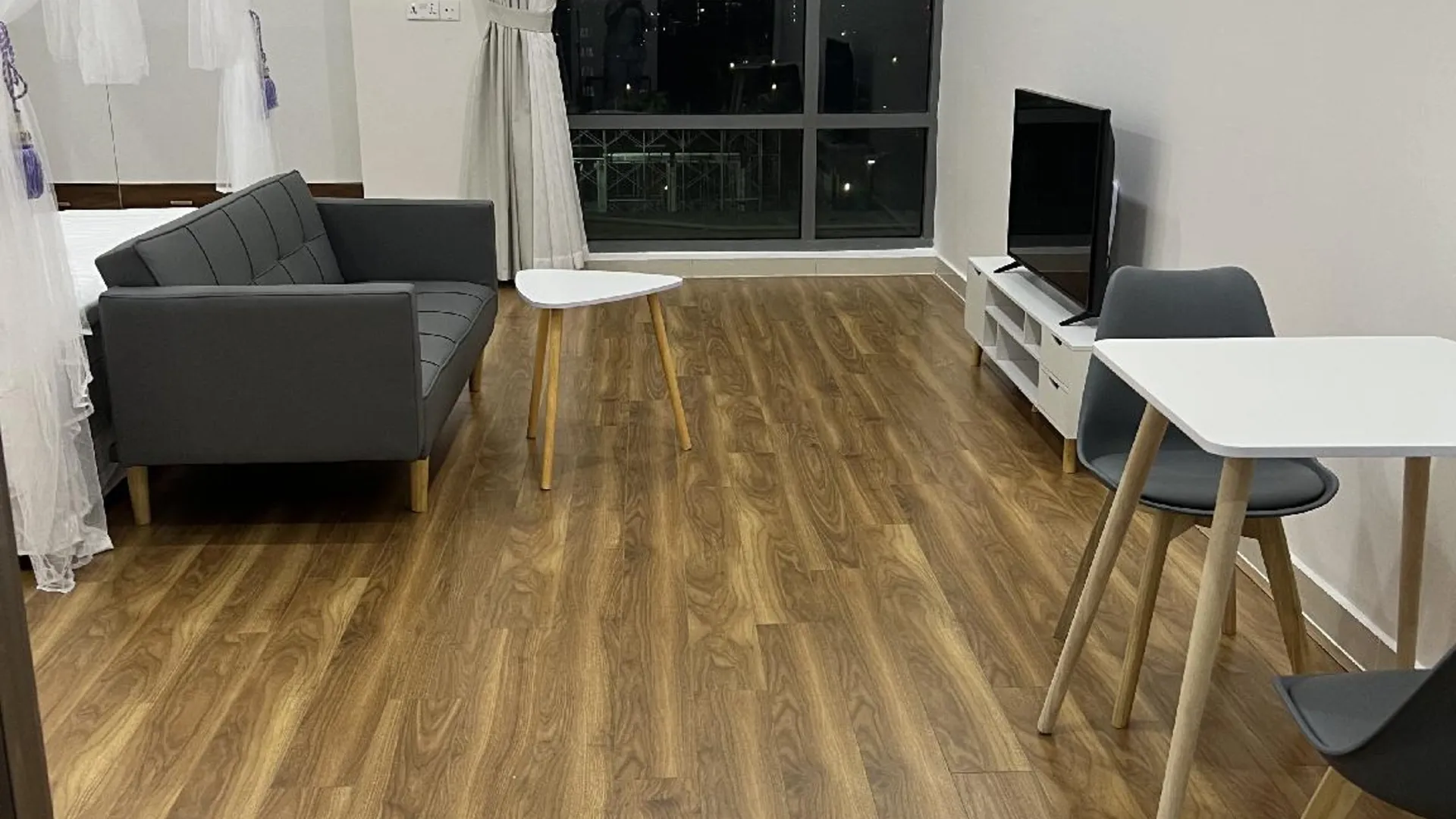 호치민 3군의 아파트먼트 (43m², 침실 1개, 프라이빗 욕실 1개) 2성급 싱글룸 수영장