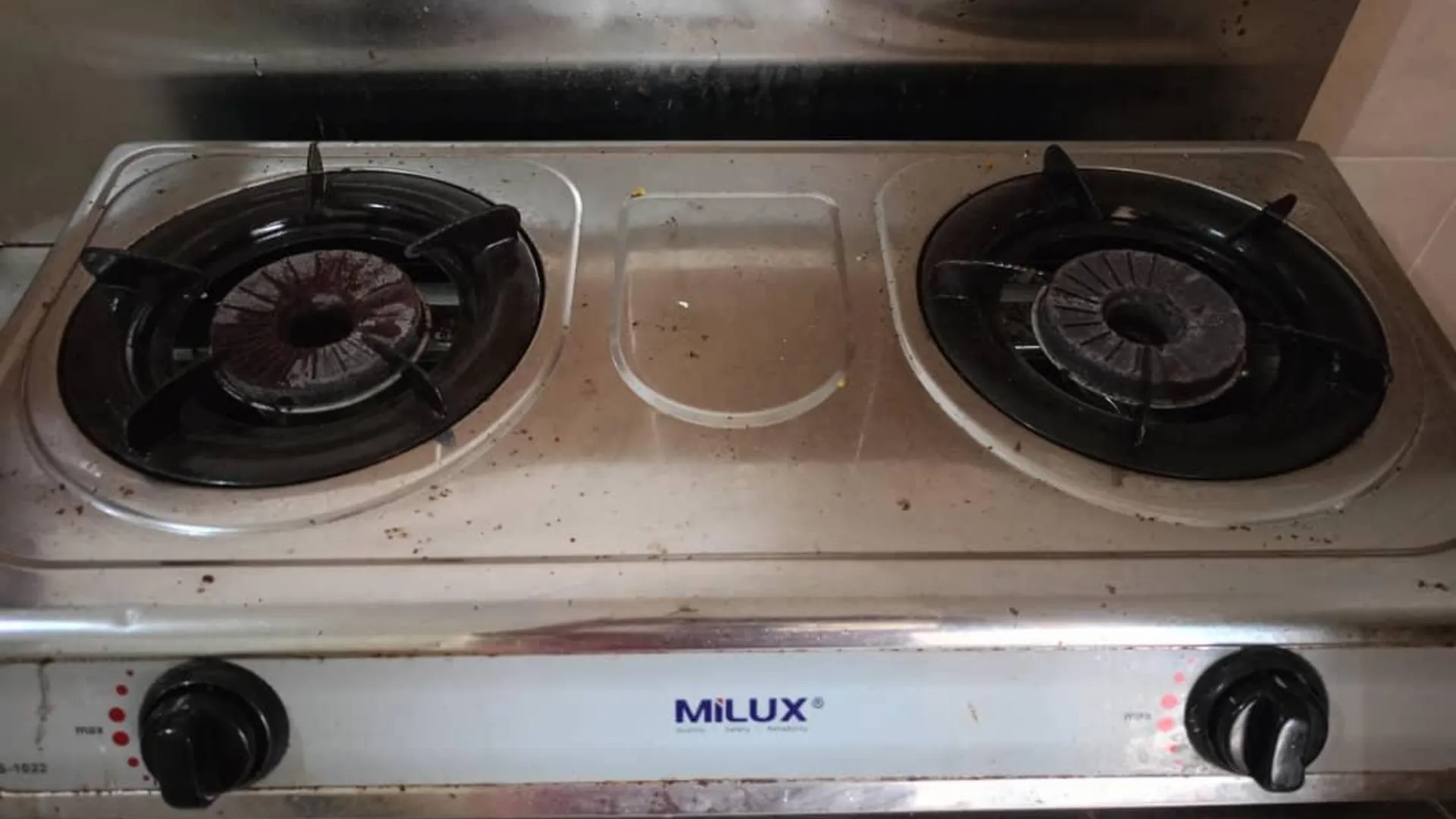 페칸 무아드잠 샤의  (m², 침실 3개, 프라이빗 욕실 2개) 1성급 싱글룸 외관