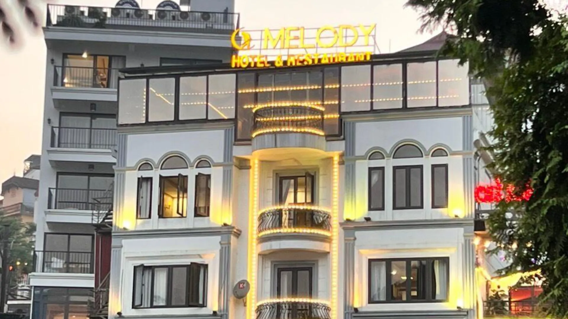 사파 사파 멜로디 호텔 3성급 호텔 스위트룸