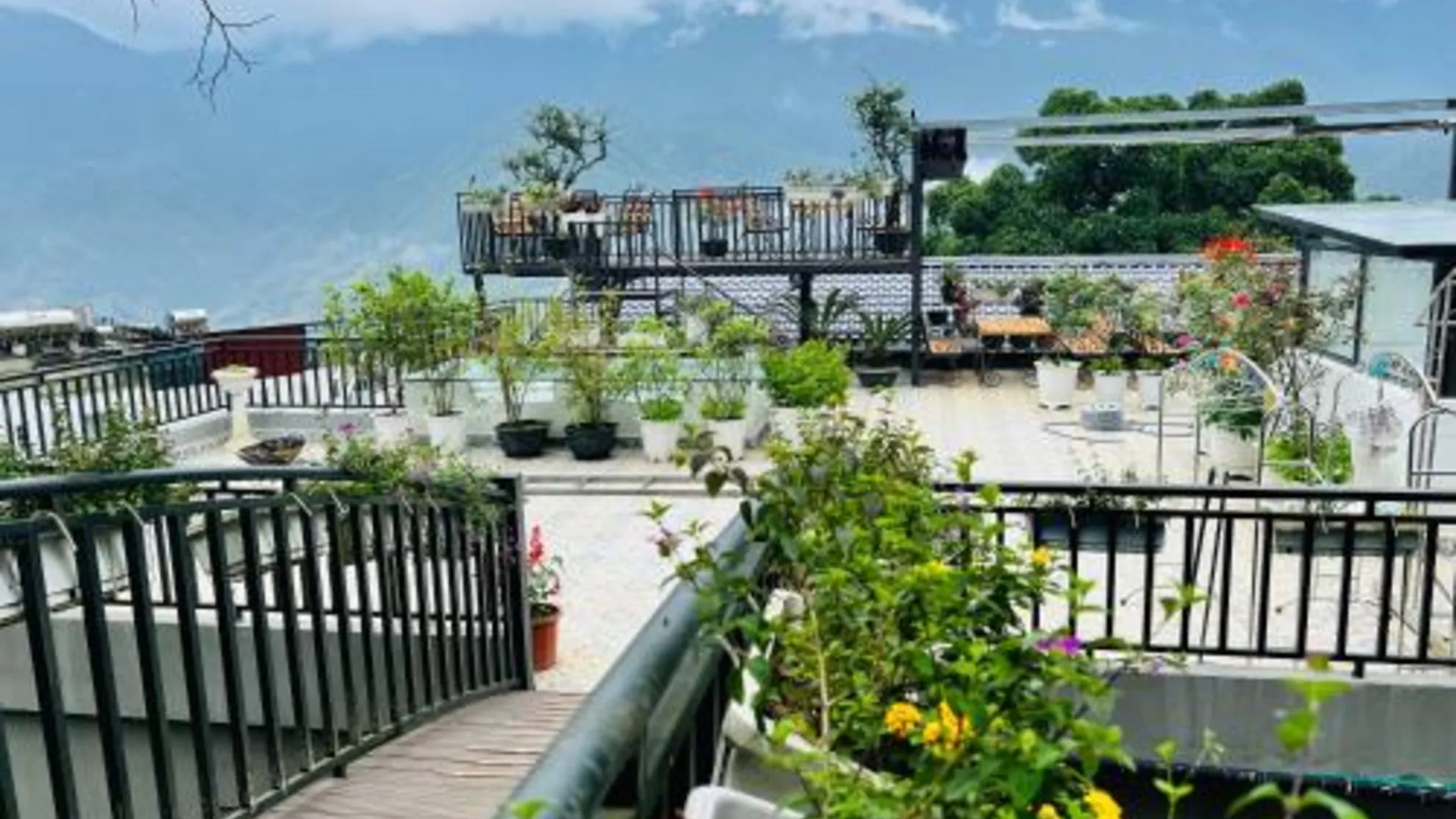 사파 유스 홈스테이 사파 4성급 게스트하우스 외관