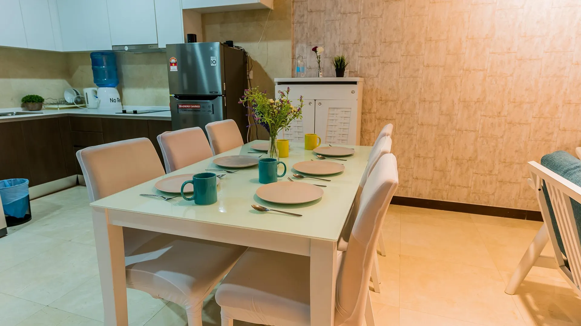 말라카 멜라카 라야의 아파트먼트 (125m², 침실 3개, 프라이빗 욕실 3개) 4성급 싱글룸 레스토랑