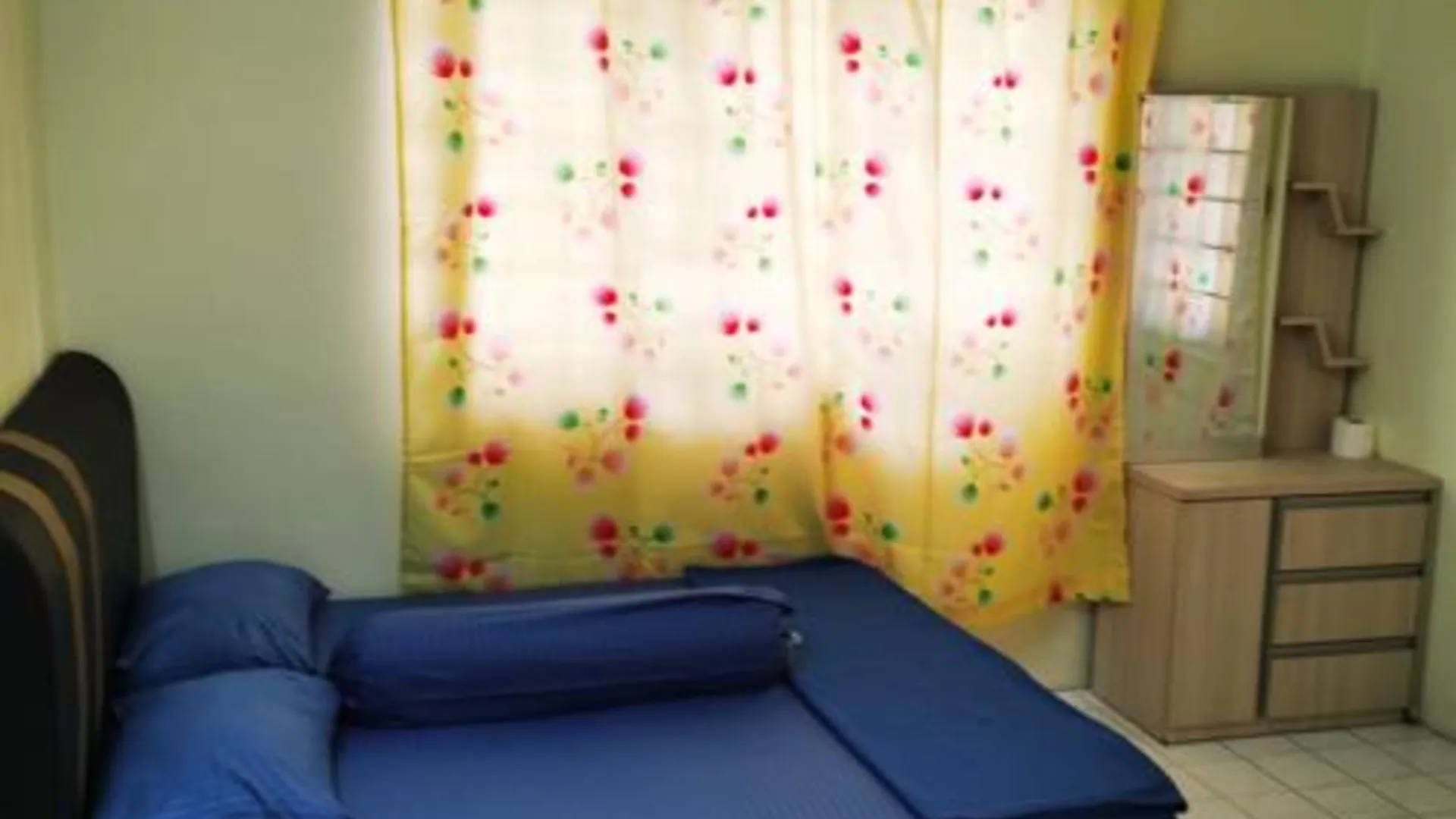 타이핑 카문팅의 프라이빗 하우스 (2500m², 침실 3개, 프라이빗 욕실 2개) 4성급 게스트하우스 전망