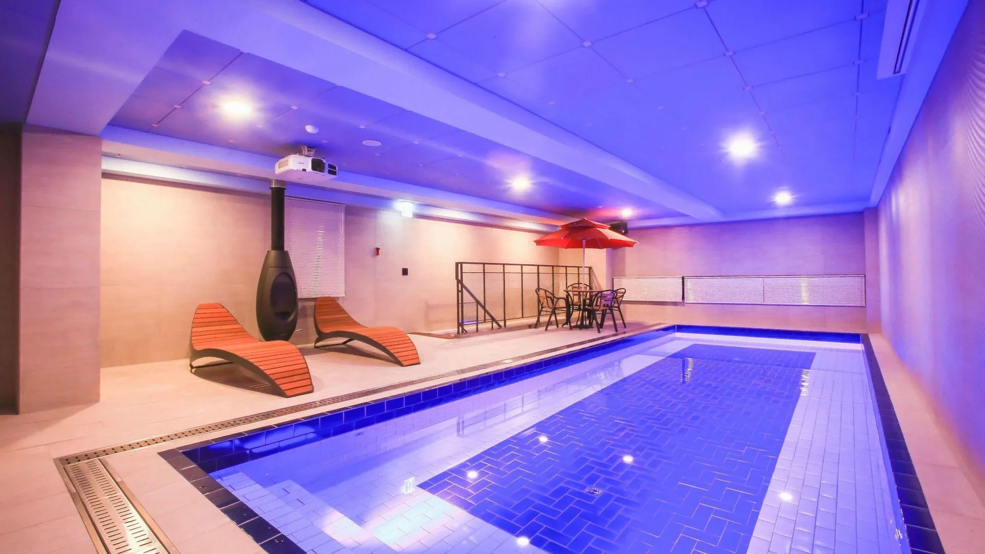 서울 호텔 2.4 2성급 호텔 전망