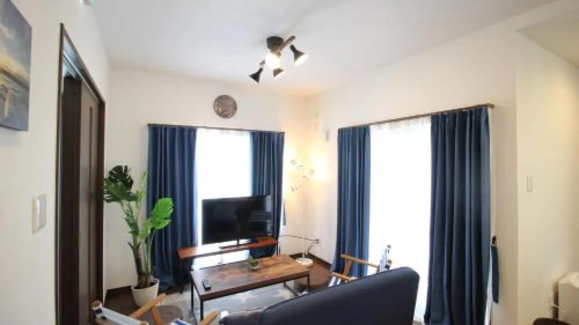 오키나와 본섬 아키제로 온나손 4성급 게스트하우스 스위트룸