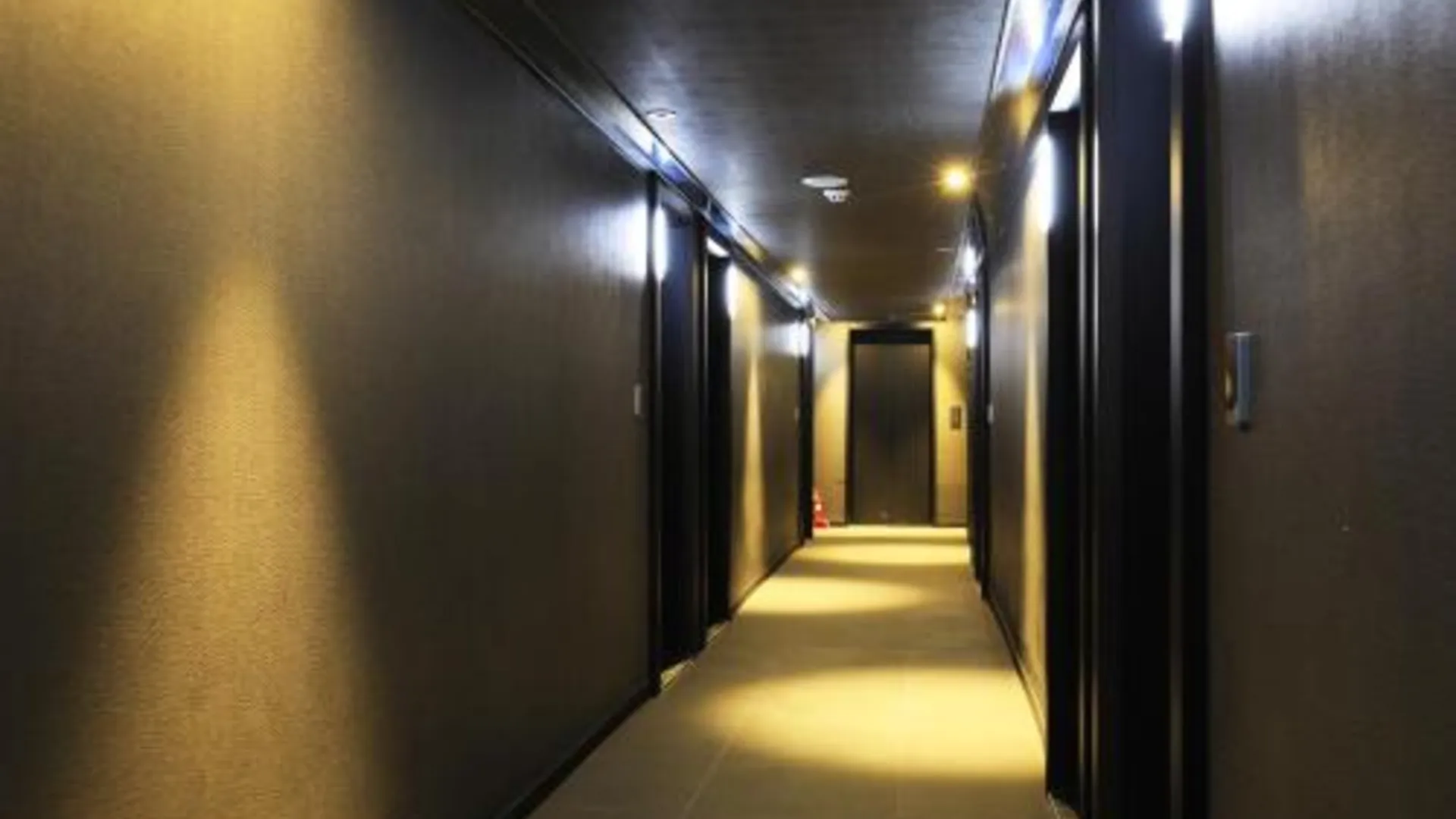 서울 레인보우 호텔 용산 3성급 호텔 외관