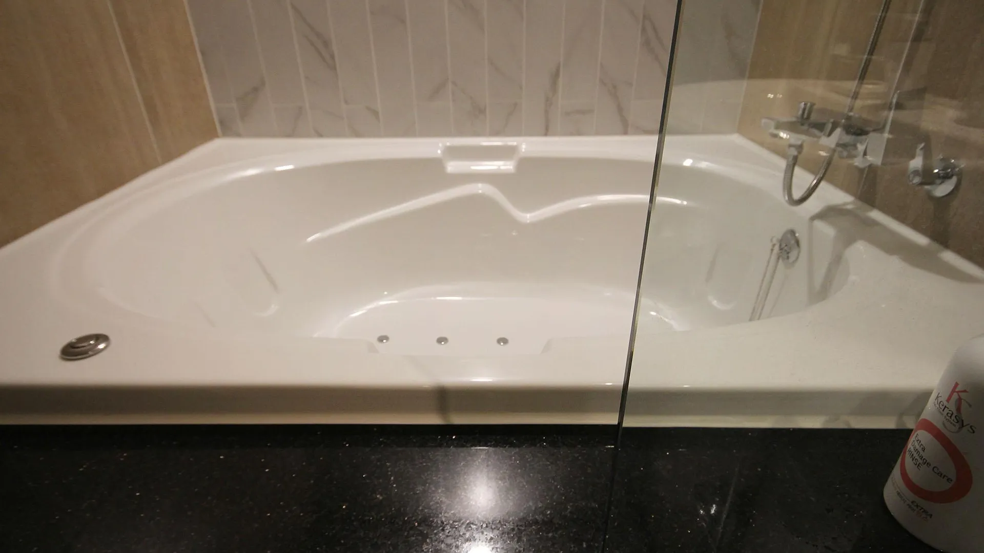 포항 호텔 야자 포항 영일대점 2성급 호텔 수영장