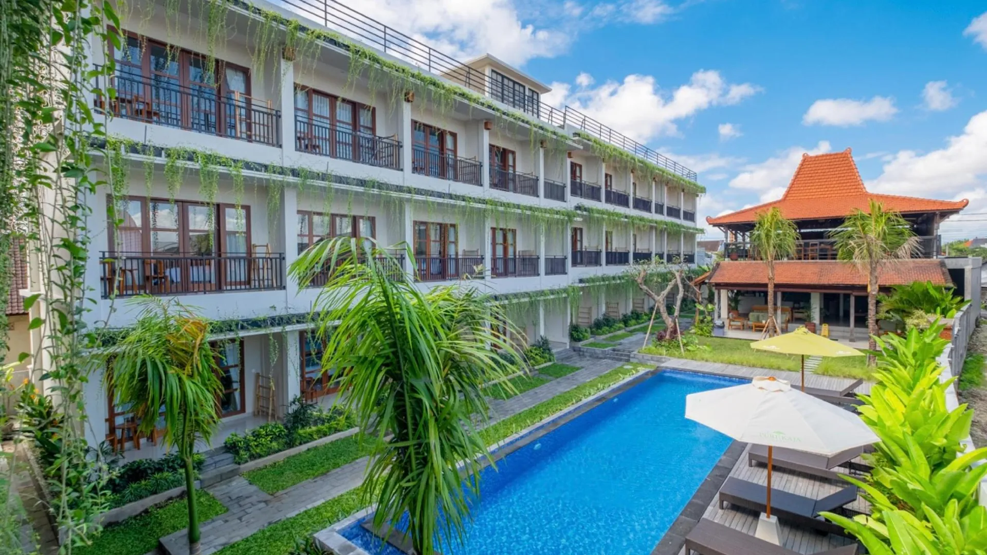 발리 푸리 카자 하우스 2성급 호텔 외관