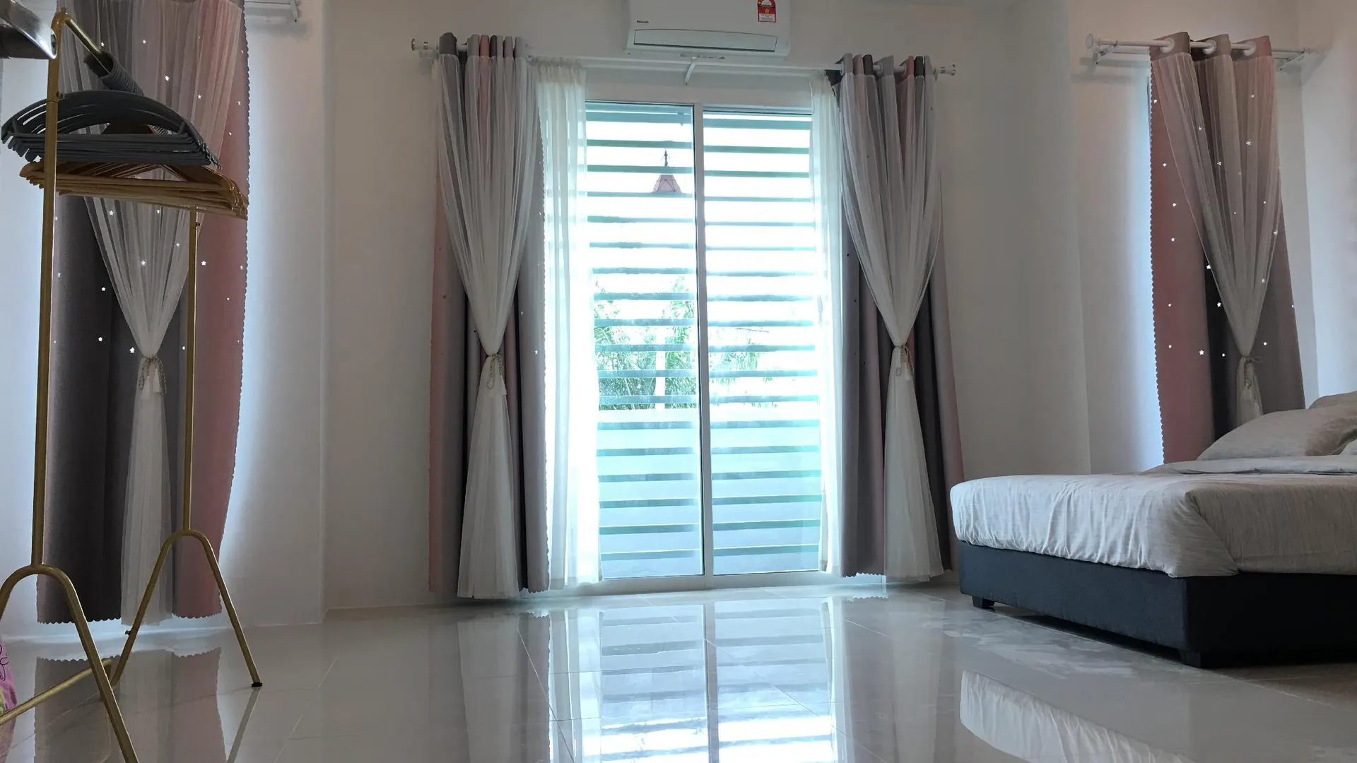 이포 이포 시티의 프라이빗 하우스 (140m², 침실 4개, 프라이빗 욕실 4개) 4성급 게스트하우스 스위트룸