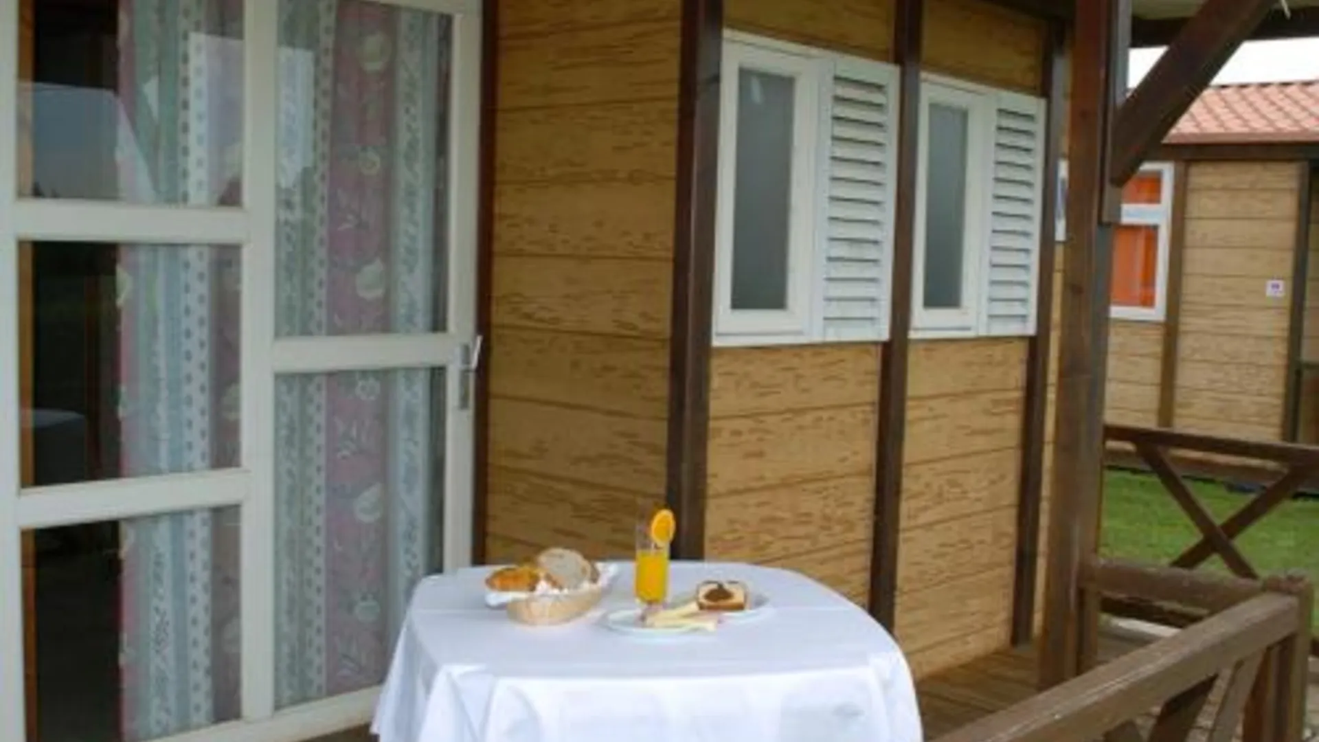 포르토 코보 Parque de Campismo da Ilha do Pessegueiro 3성급 게스트하우스 부대시설