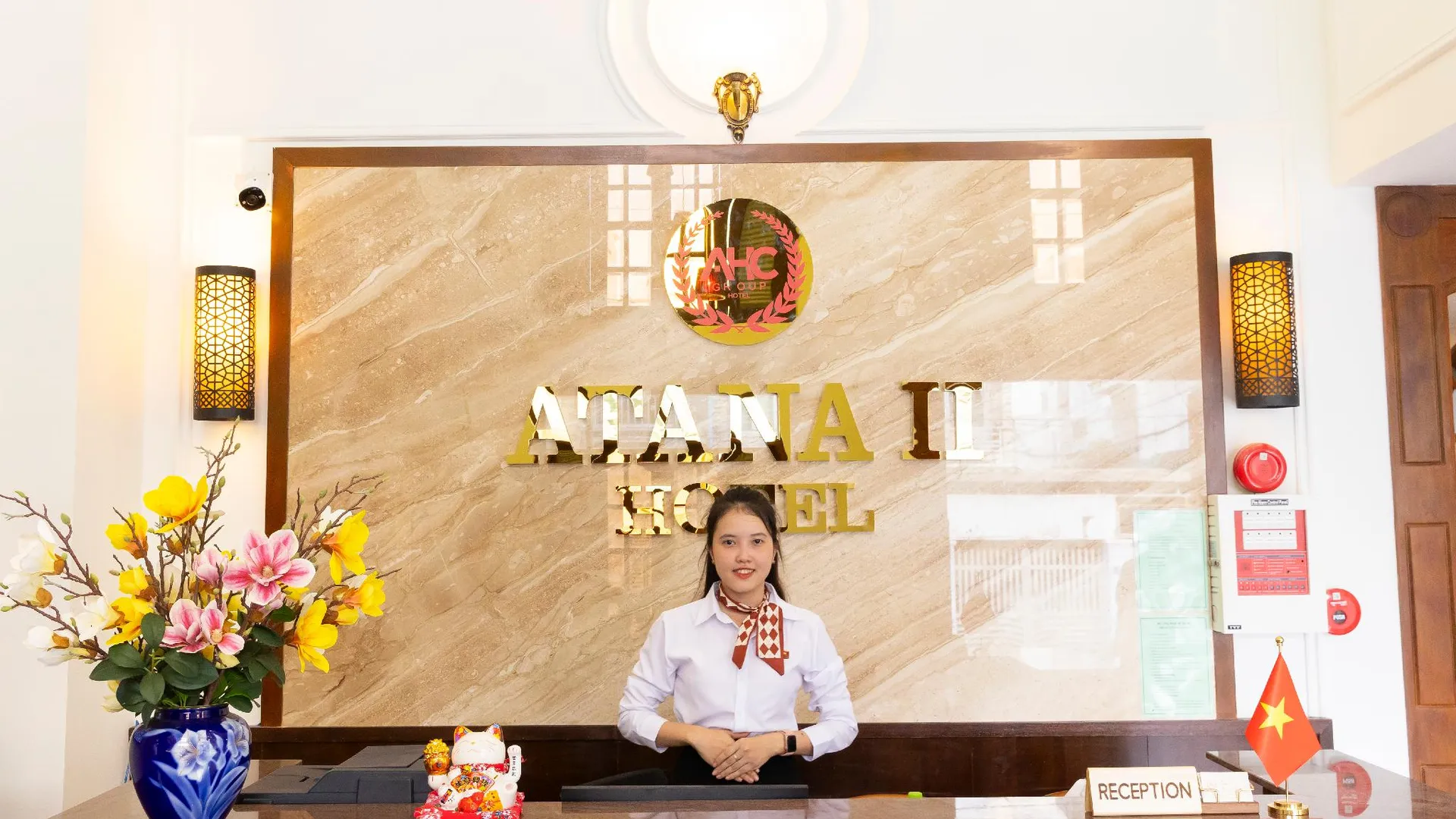 호치민 아타나 사이공 부티크 호텔 II 2성급 호텔 외관