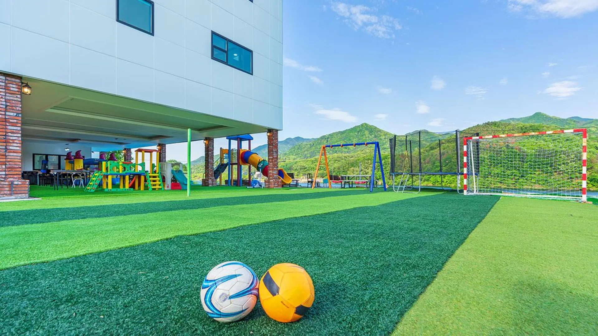 가평 가평 리버뷰 아리아 펜션 2성급 게스트하우스 수영장