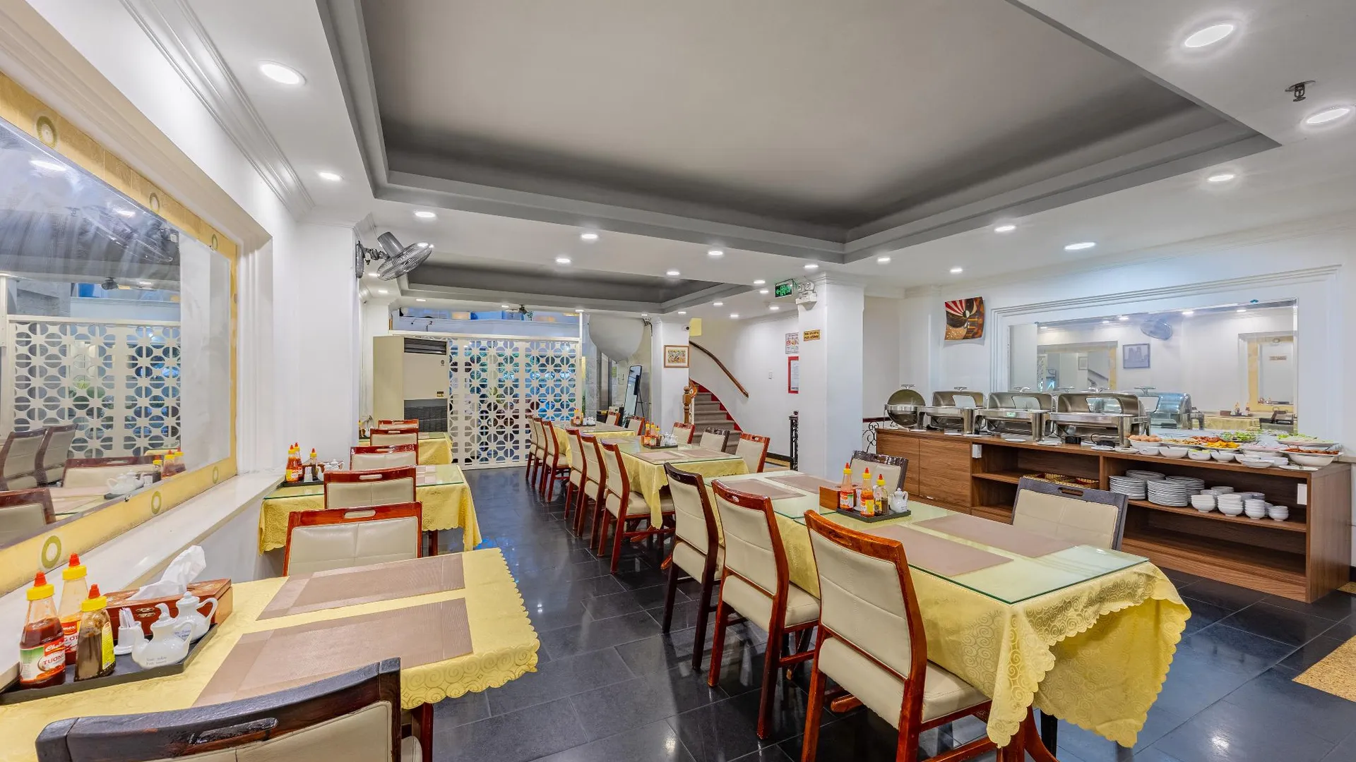 호치민 A25 호텔 - 251 하이 바 쯩 HCM 3성급 호텔 외관