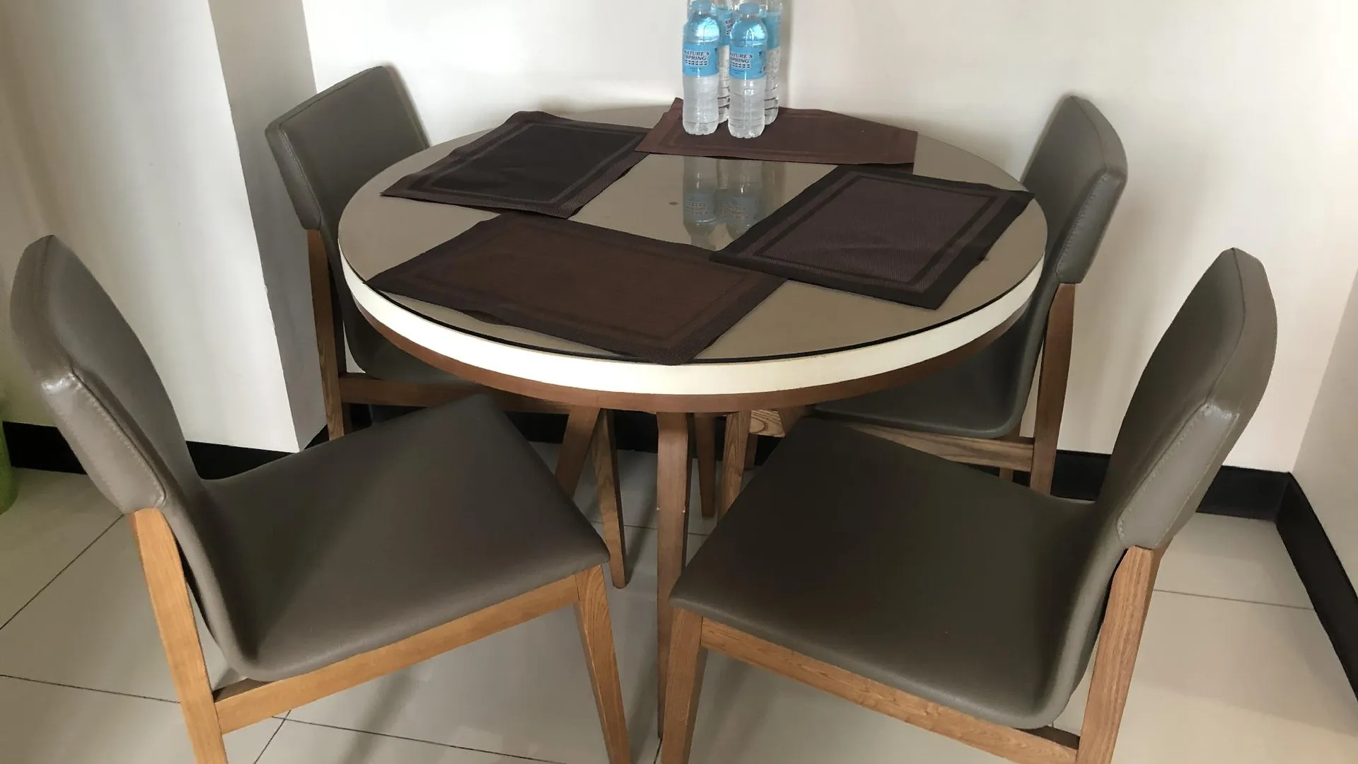 세부 막탄 섬의 아파트먼트 (39m², 침실 1개, 프라이빗 욕실 1개) 4성급 싱글룸 전망