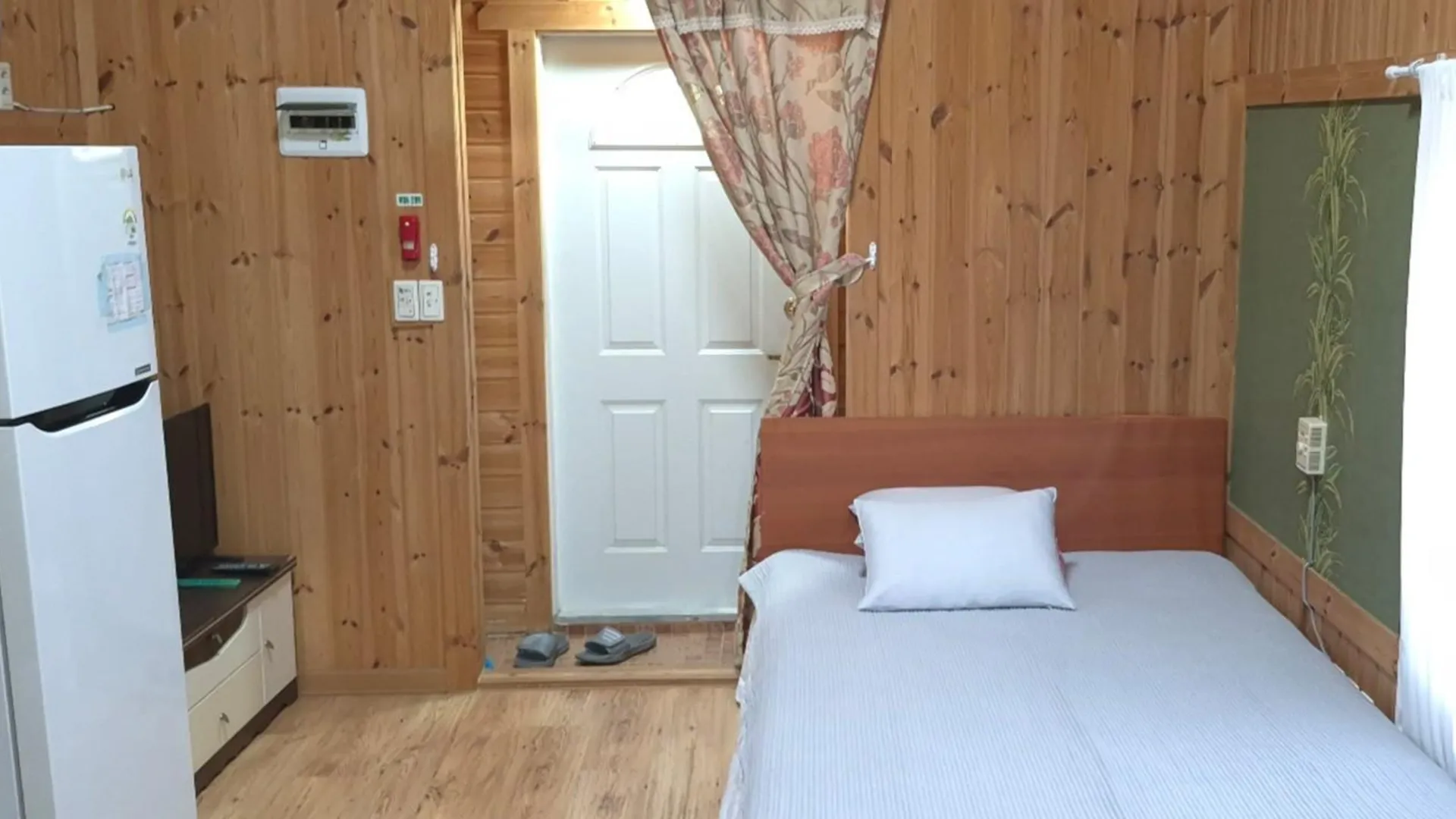 산청 산청 지리산폭포펜션 2성급 게스트하우스 스위트룸