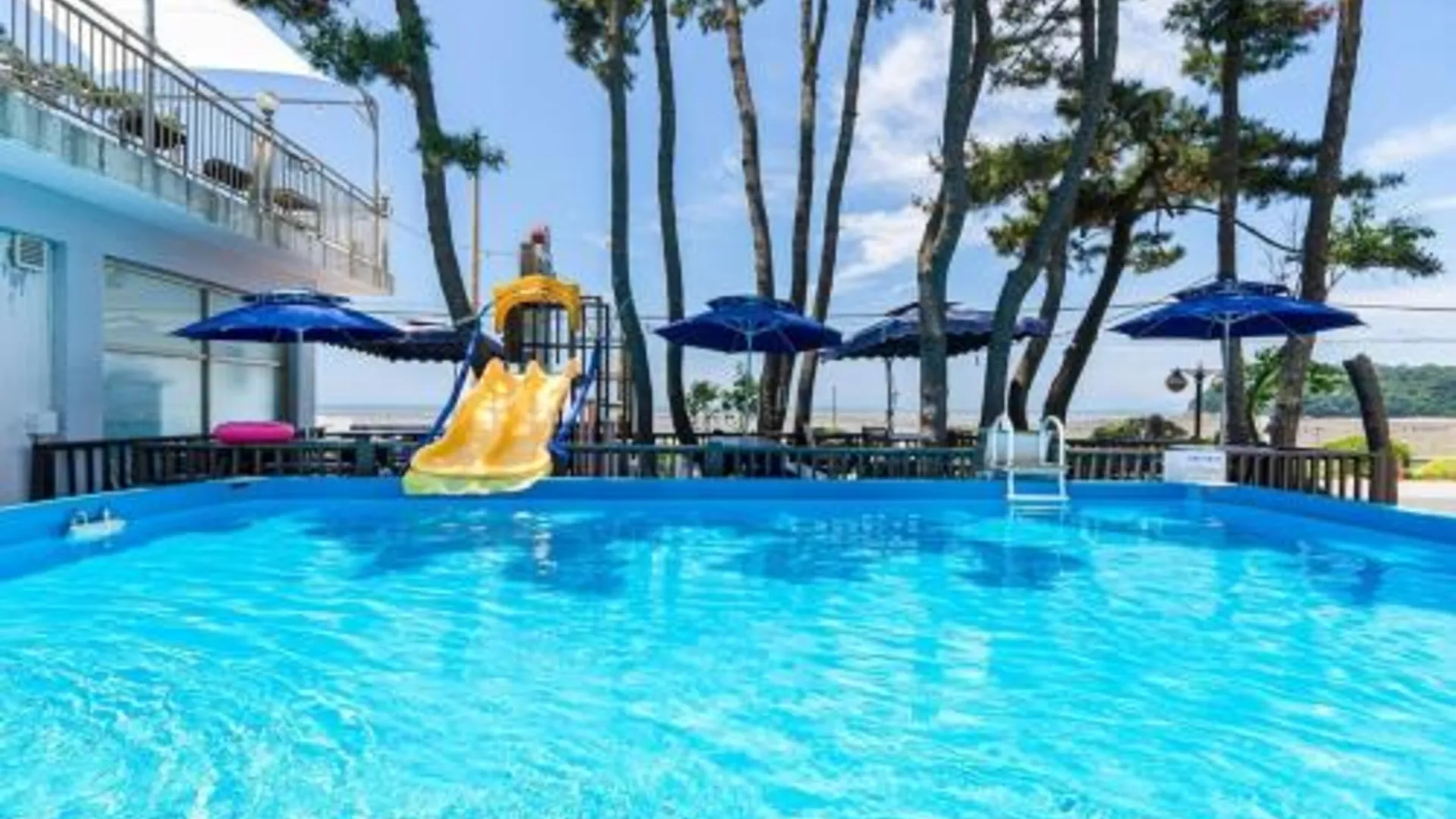 인천 영흥도 해송 펜션 3성급 게스트하우스 레스토랑