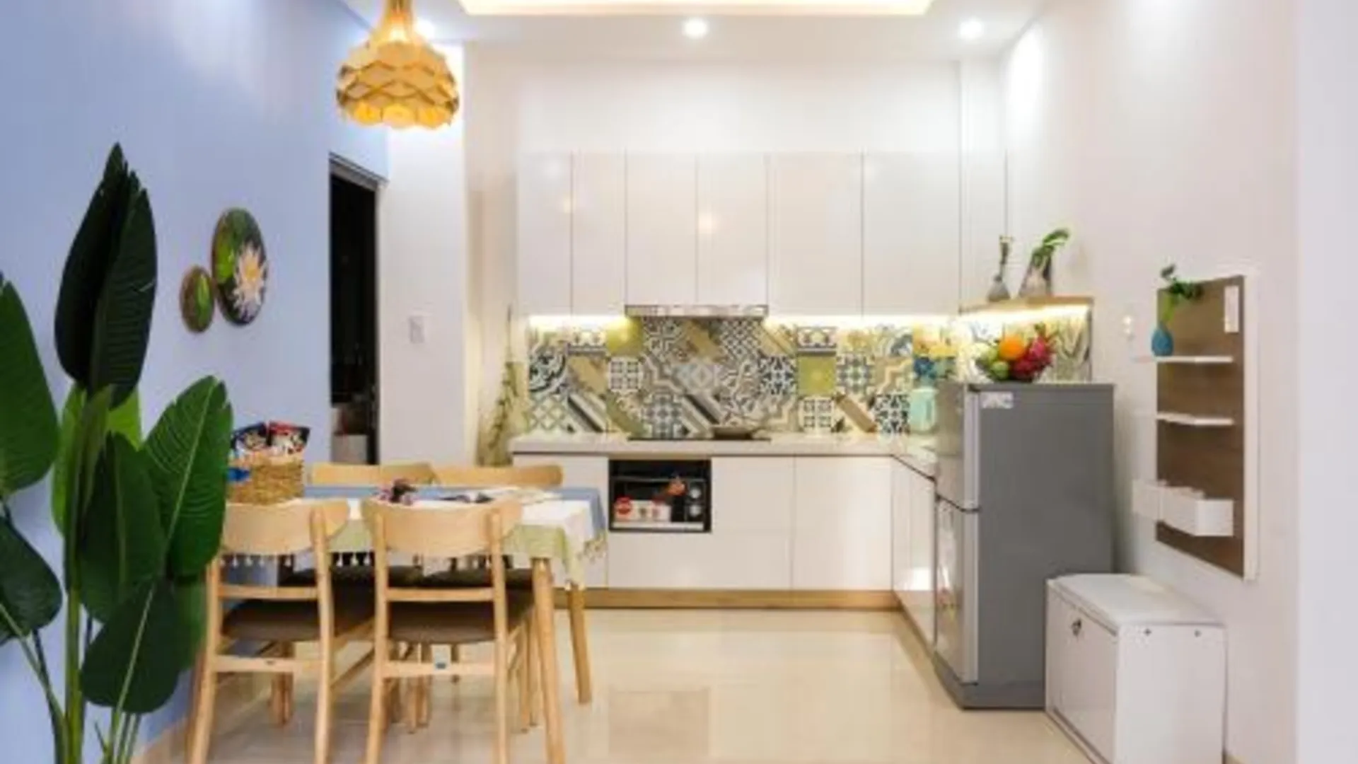 다낭 푸옹 트란 아파트먼트 앤 호텔 3성급 호텔 외관