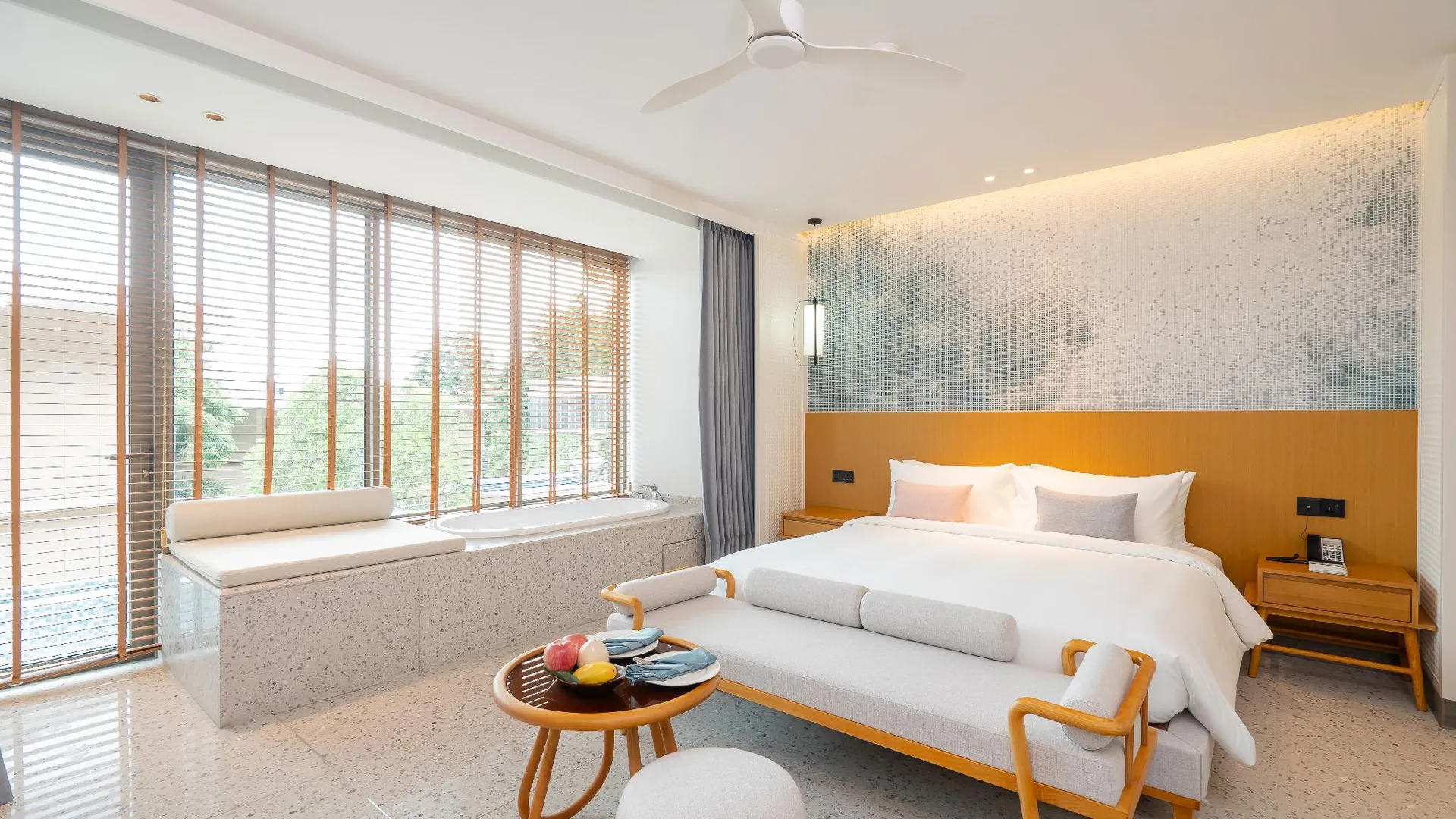 푸켓 윈덤 가든 푸켓 카말라 4성급 호텔 스위트룸