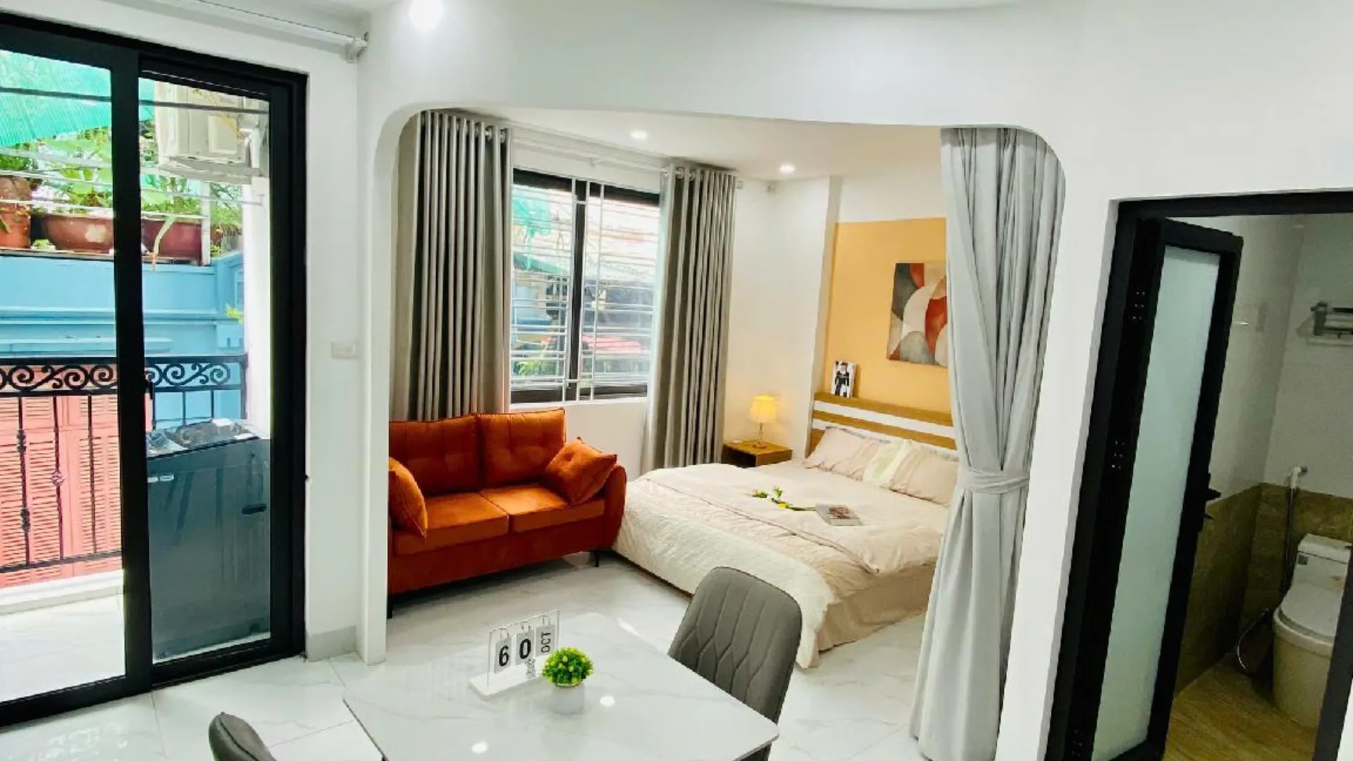 하노이 25 하우스 298 응옥람 - 롱비엔 브리지 2성급 호텔 객실