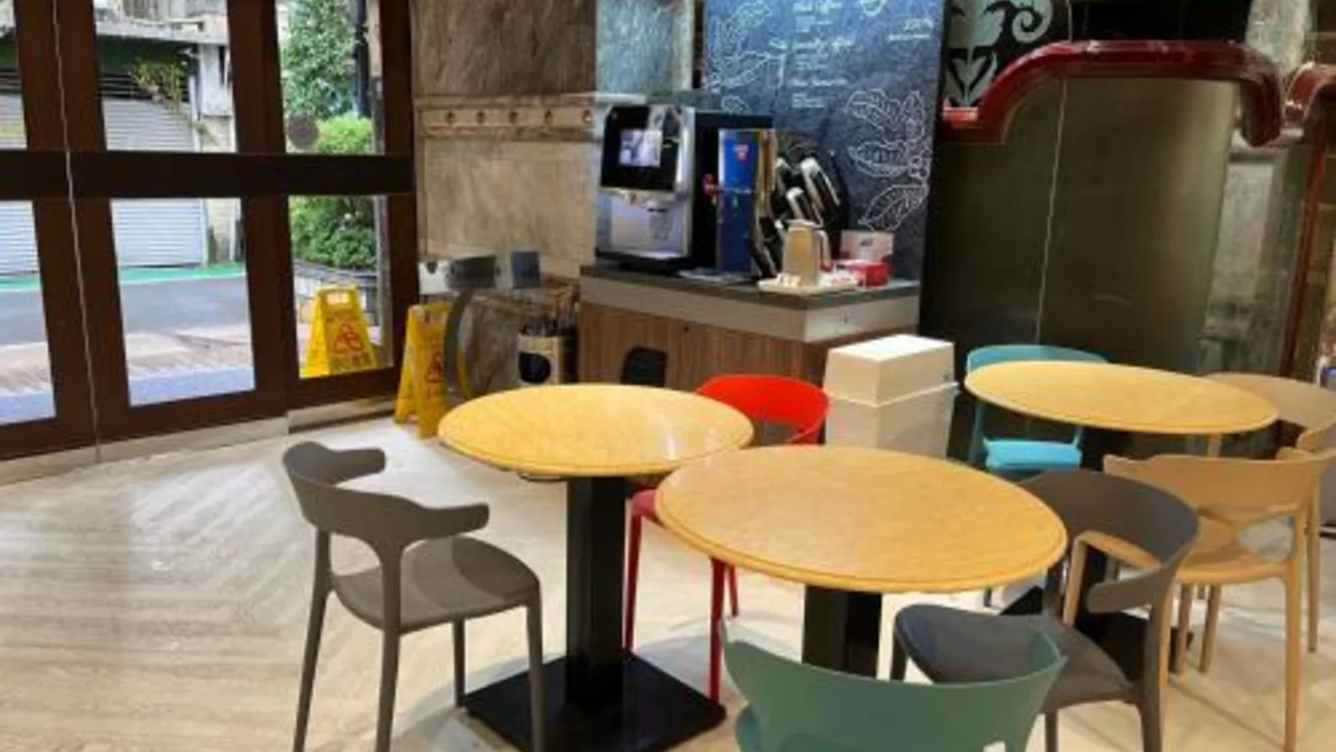 타이베이 해피니스 호텔 3성급 호텔 수영장