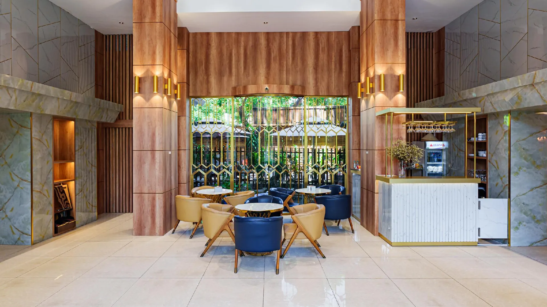 호치민 T78 호텔 (매니지드 바이 Nha khach T78) 3성급 호텔 스위트룸