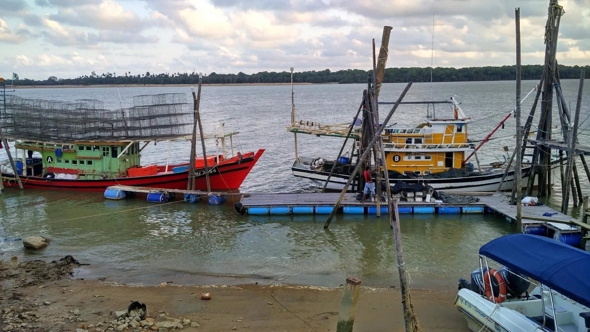 페칸 페칸 시티의 프라이빗 하우스 (100m², 침실 3개, 프라이빗 욕실 2개) 2성급 싱글룸 전망