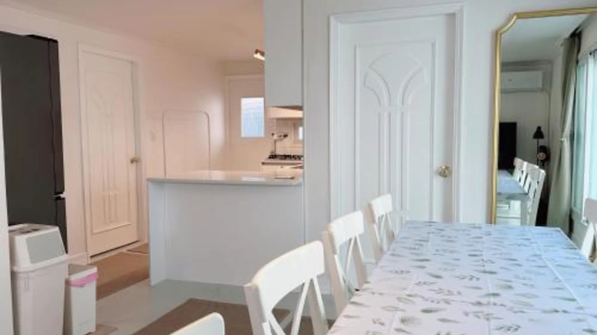 서울 Sophie House foreigners women only 3성급 게스트하우스 수영장