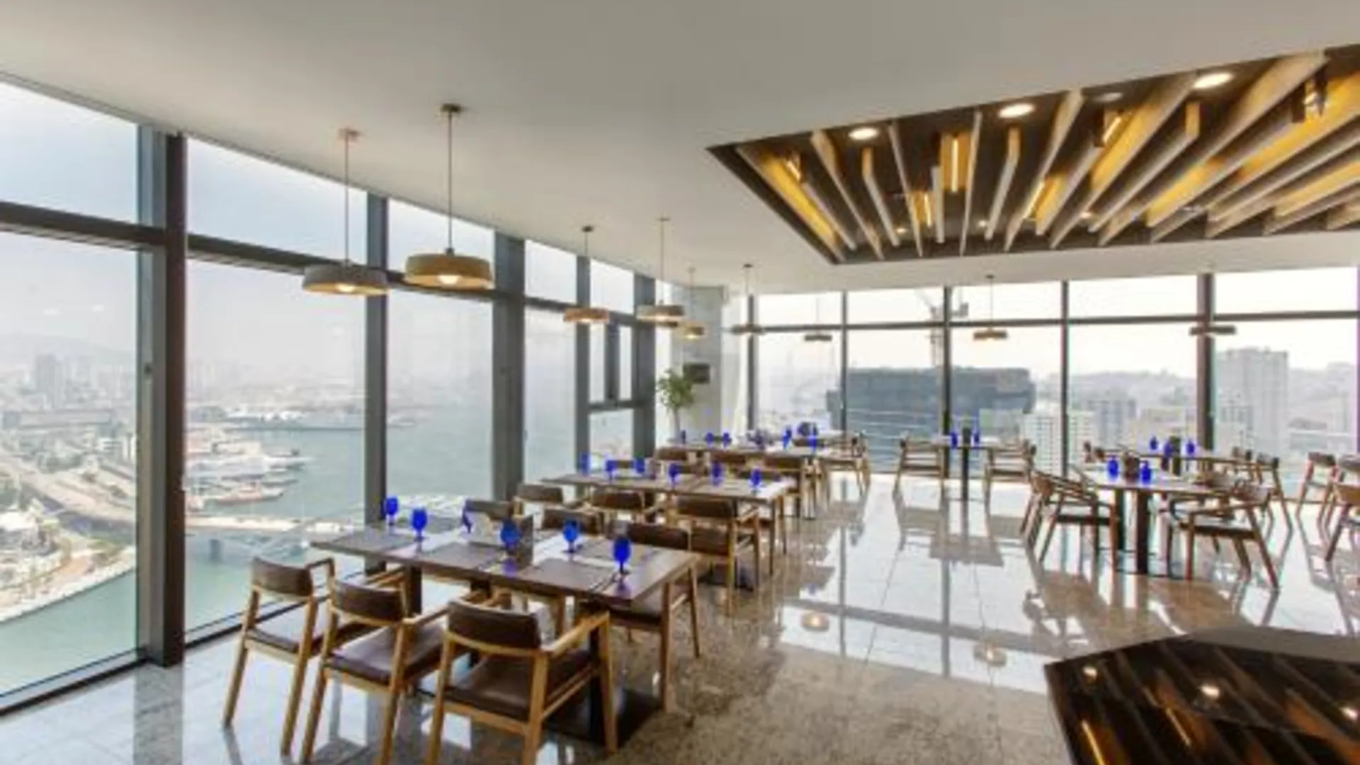 부산 호텔 아델라 4성급 호텔 전망