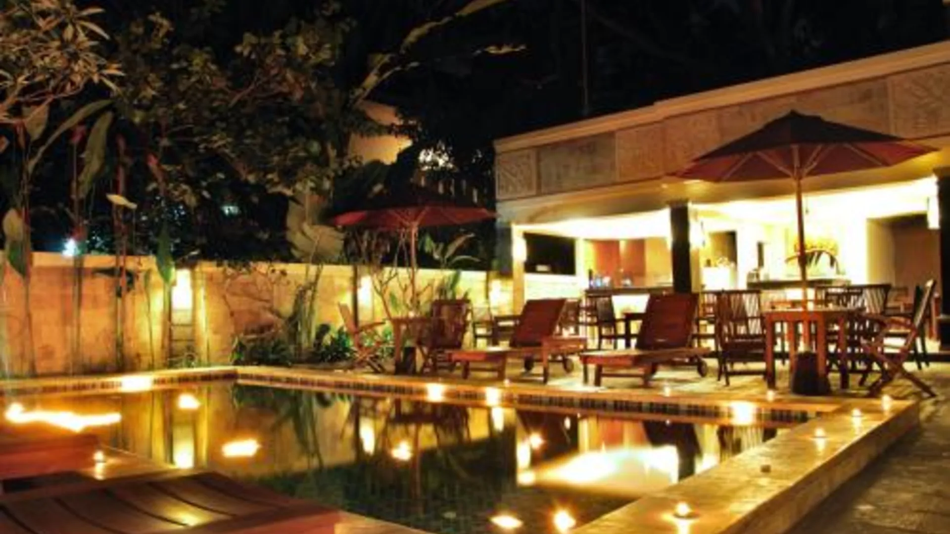 발리 사리 빌라 사누르 비치 3성급 호텔 로비