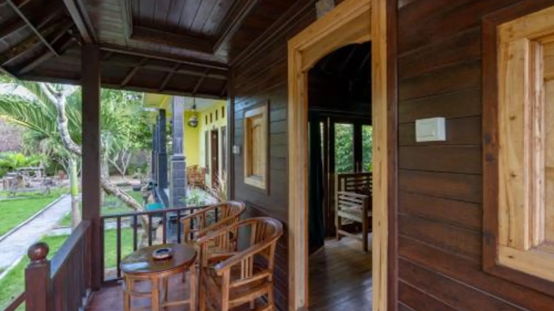 발리 푸리 소카 렘봉안 바이 ABM 3성급 호텔 레스토랑