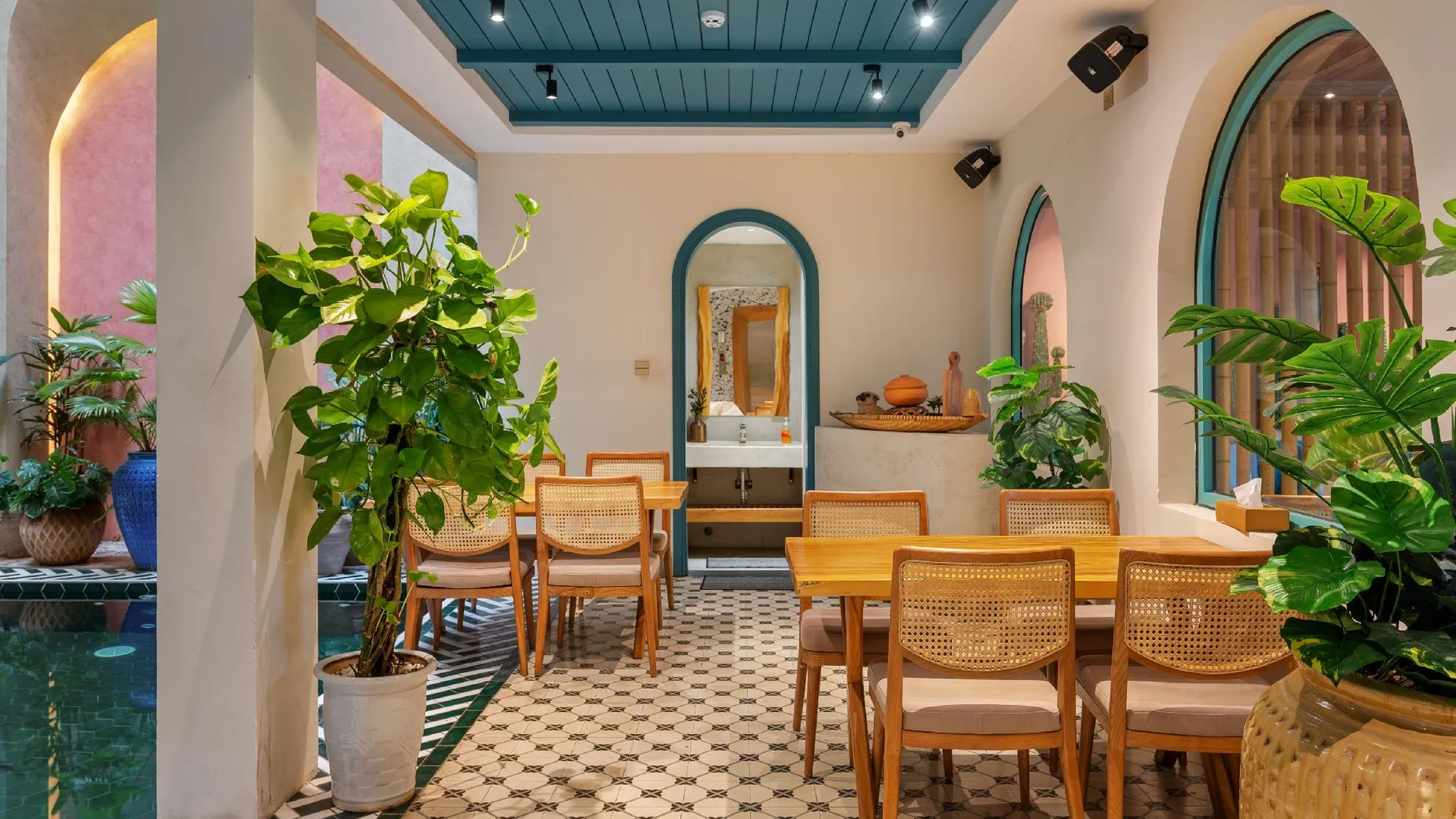 다낭 세레니티 리트리트 4성급 호텔 로비