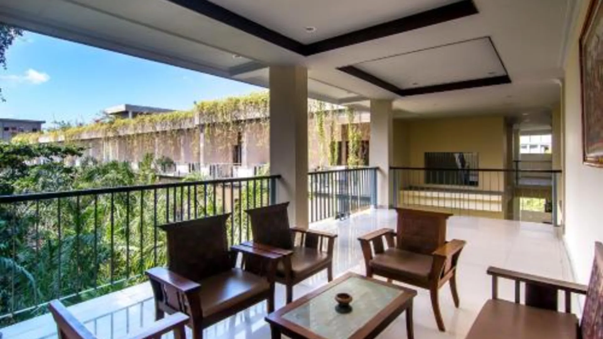 발리 챰플룽 마스 호텔 3성급 호텔 외관