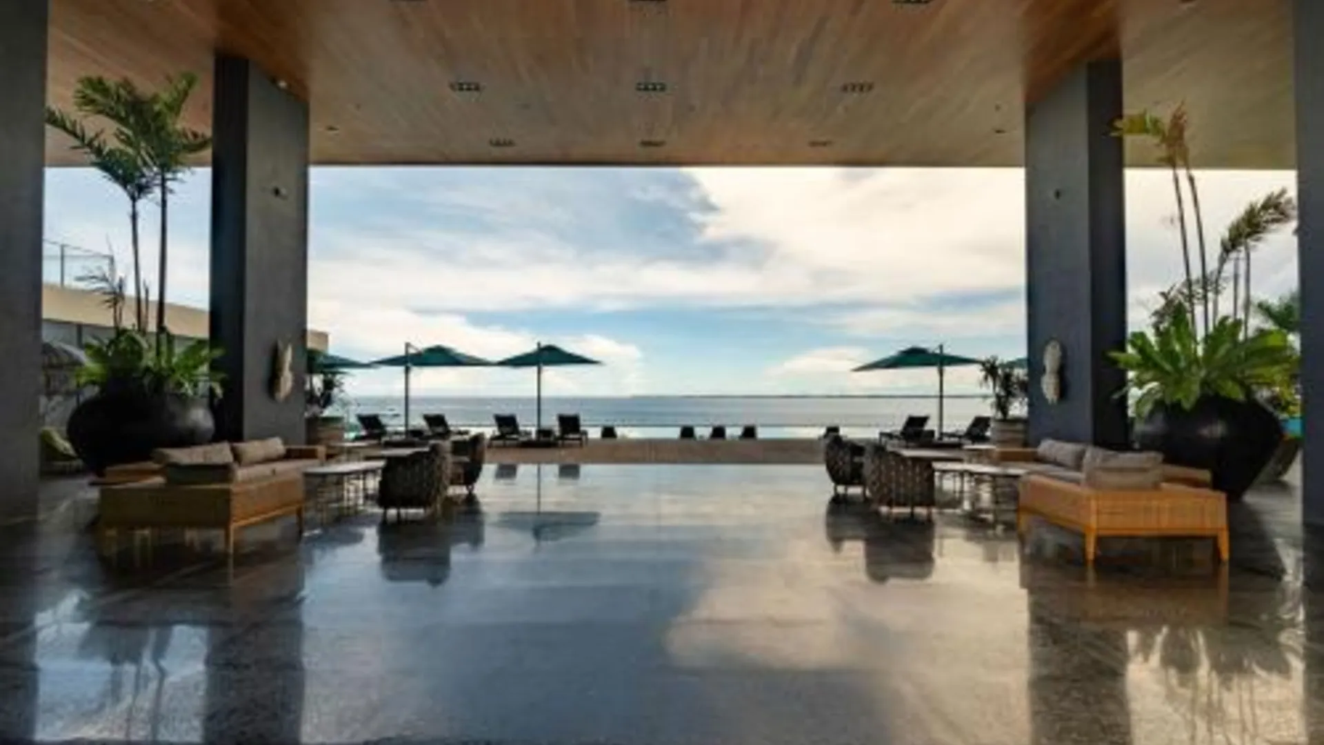 세부 더 리프 아일랜드 리조트 막탄, 세부 5성급 호텔 스위트룸